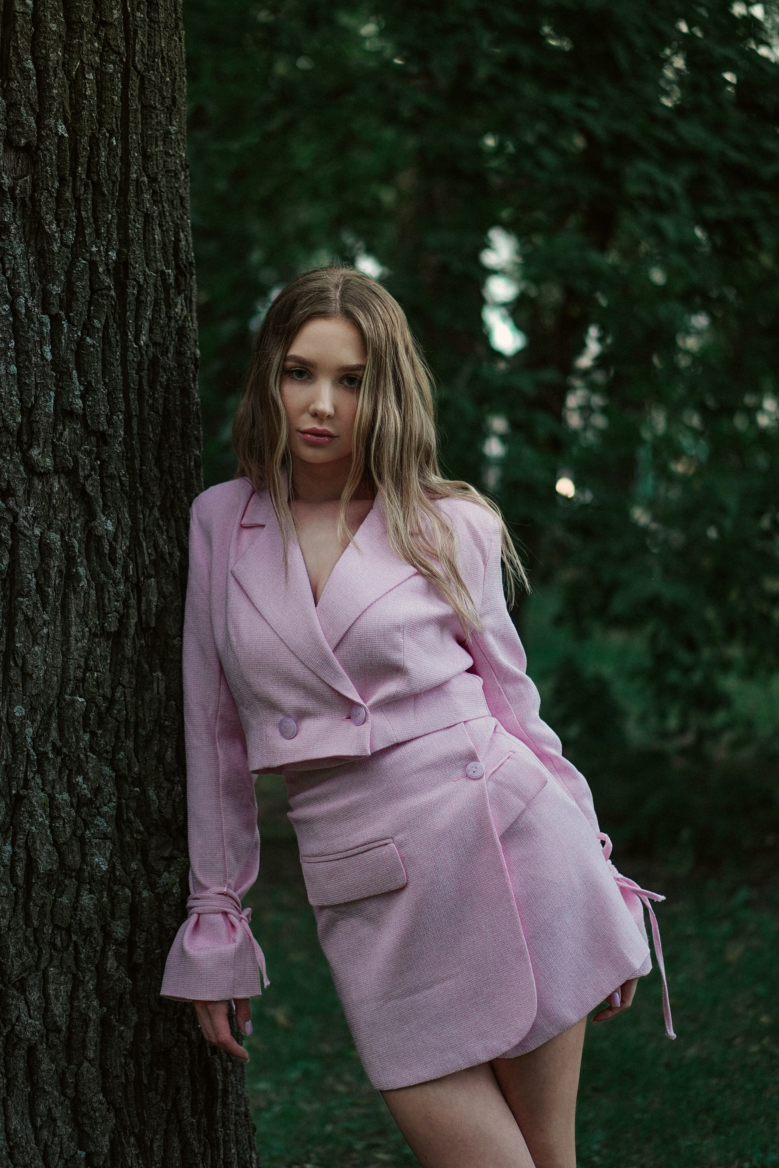 Алина | прогулочная фотосессия в парке. Портретный фотограф Москва