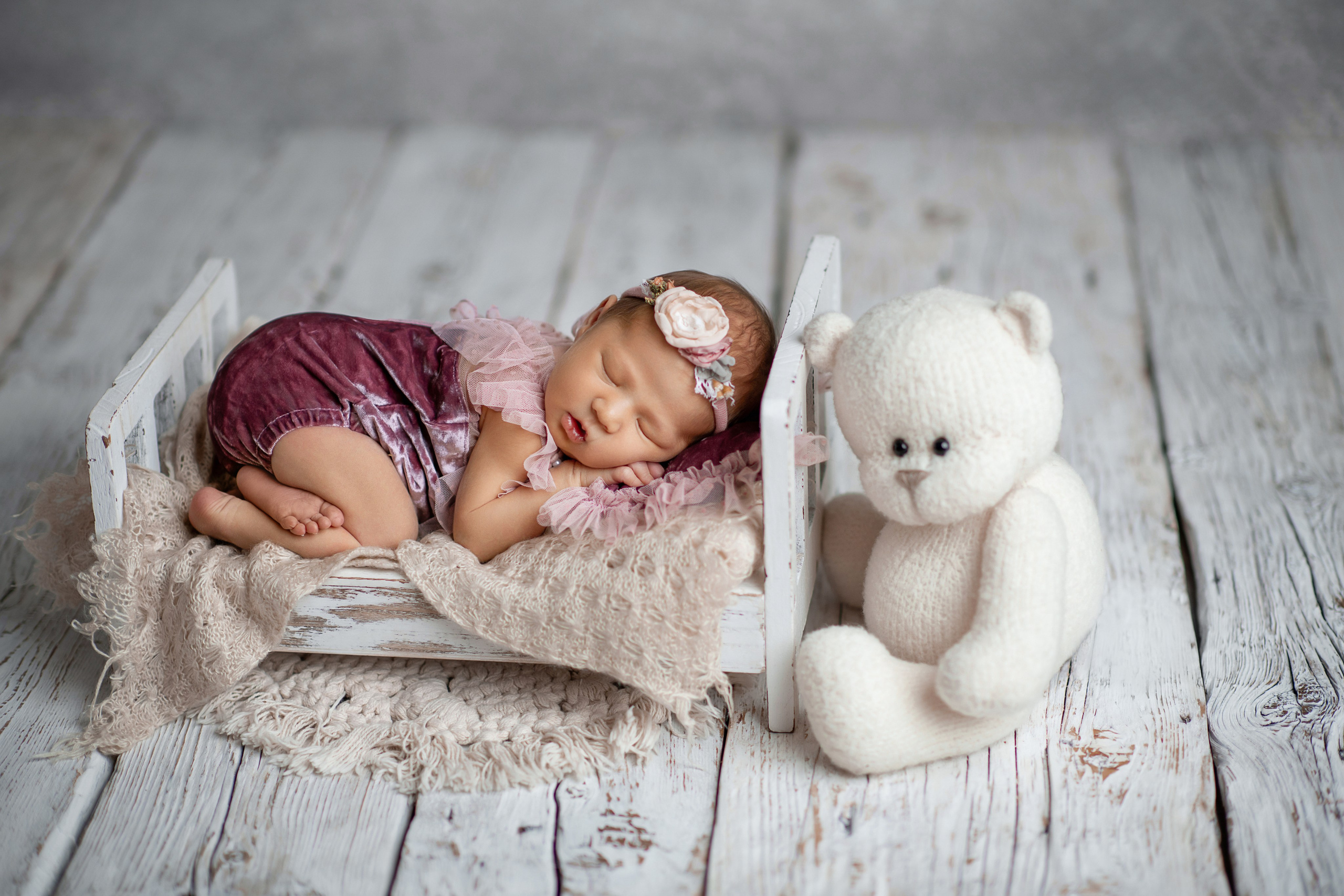 Newborn. Творческая команда Ульяшевы, свадебная и семейная фотография. Кахахста