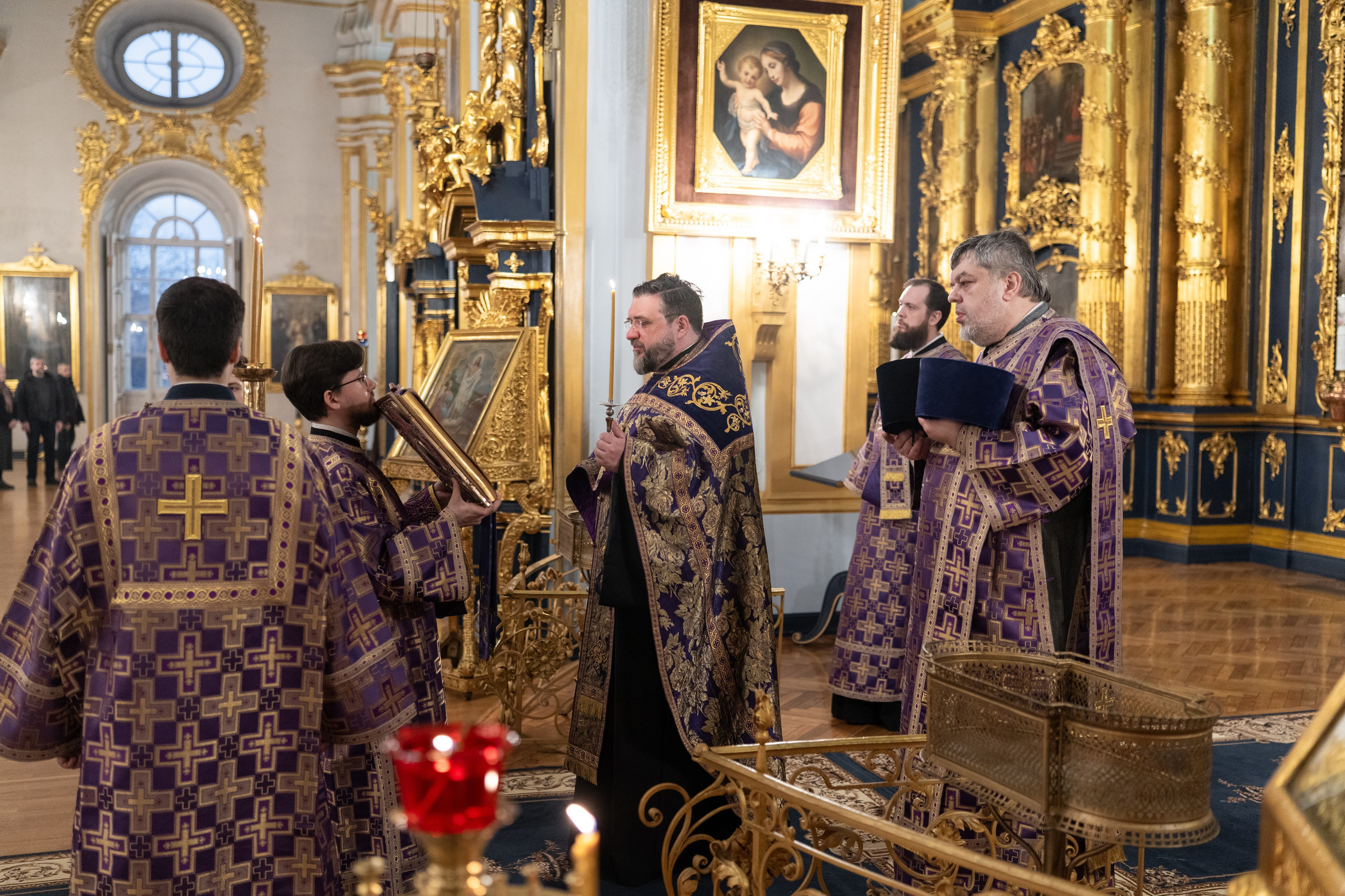 Воскресное бдение в канун Недели Крестопоклонной. НИКОЛО-БОГОЯВЛЕНСКИЙ МОРСКОЙ СОБОР