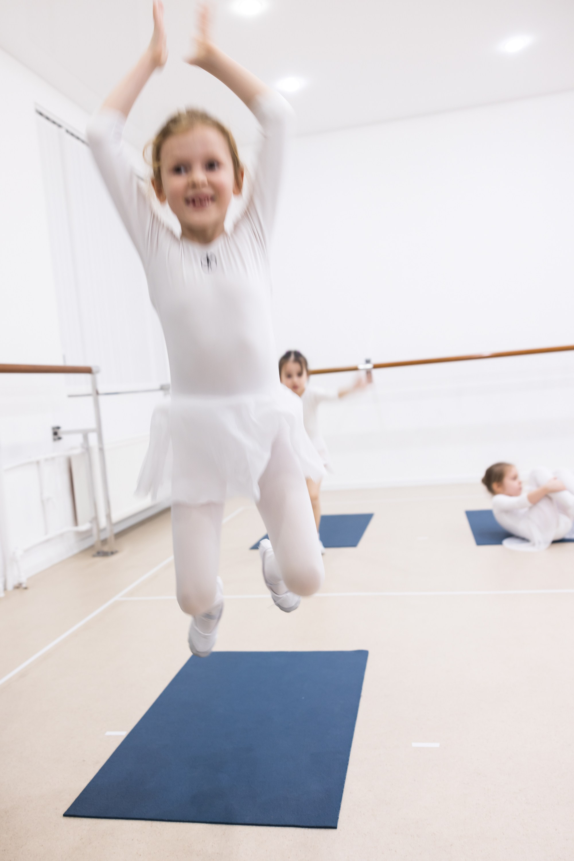 Открытый урок Яси в студии балета (01/03/2024). OLGA OLEYNIKOVA Пространство, люди, смыслы