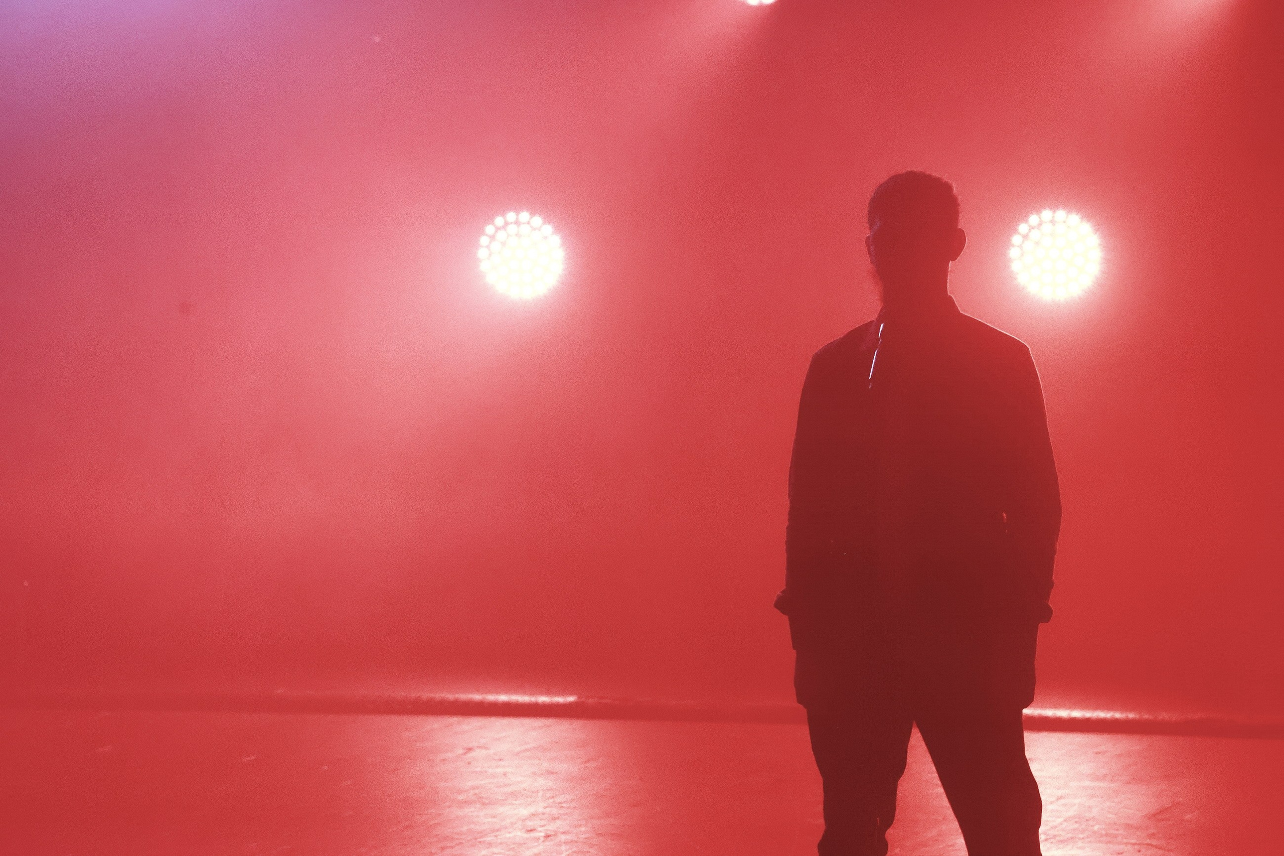 Будущий Я. Проект Марии Галантер. Фотографирую масштабные события, людей и их истории по всему миру. Константин Трубников