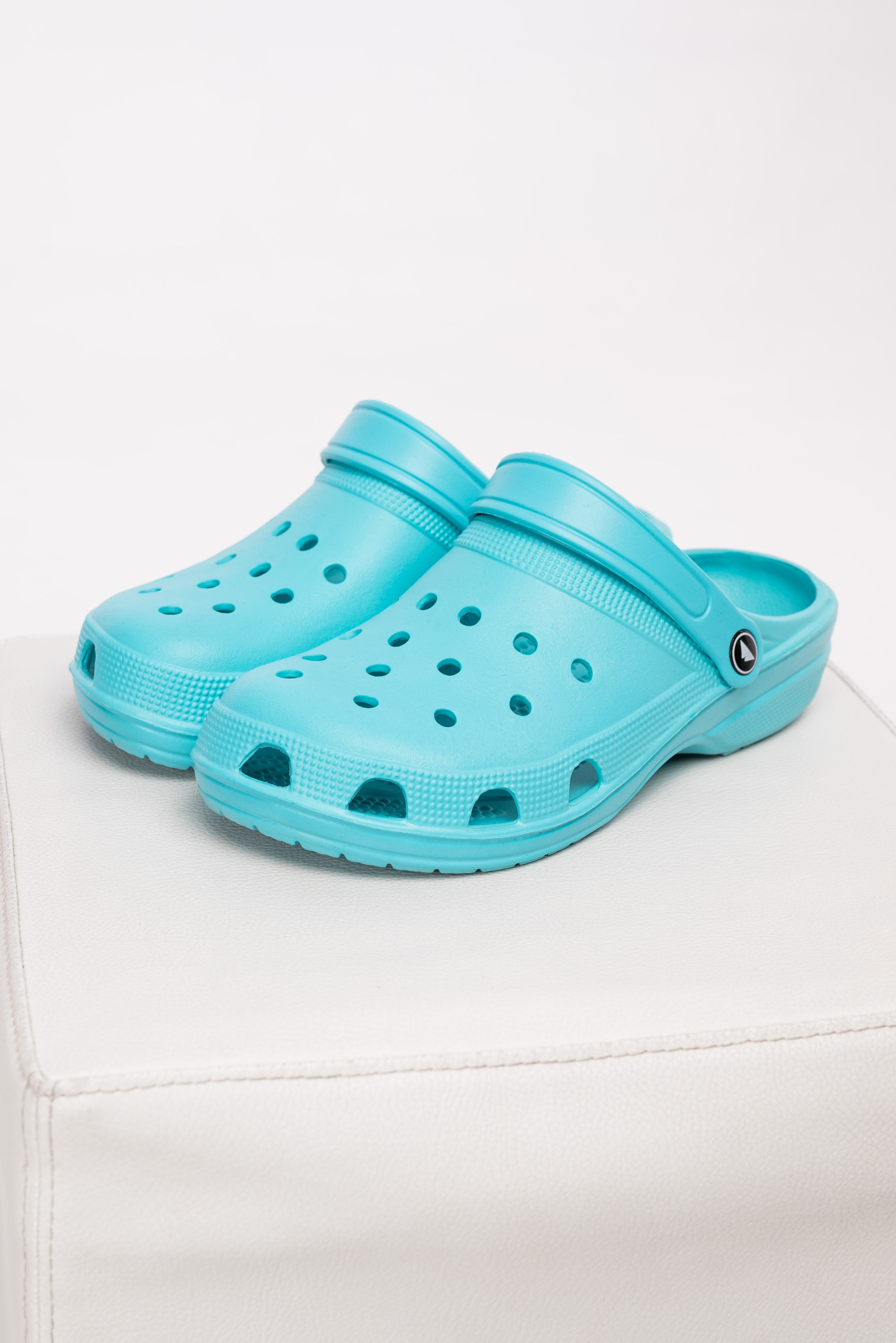 Кроксы. Предметный фотограф, фото для маркетплейсов Пятигорск, КМВ