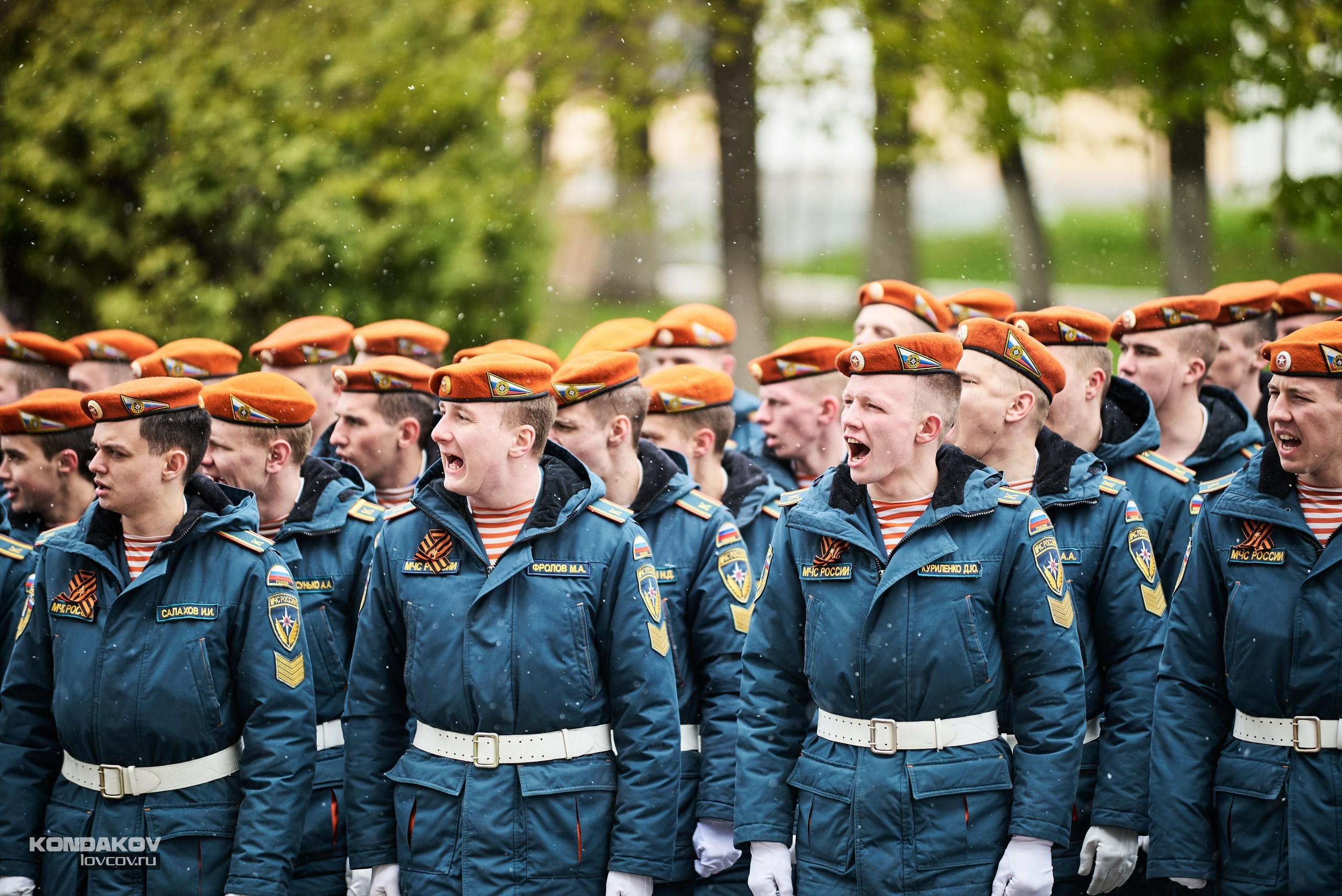 Фотопроект «The Люди» фотограф Александр Кондаков. Фотограф для маркетплейсов в Иваново | Съемки одежды и белья