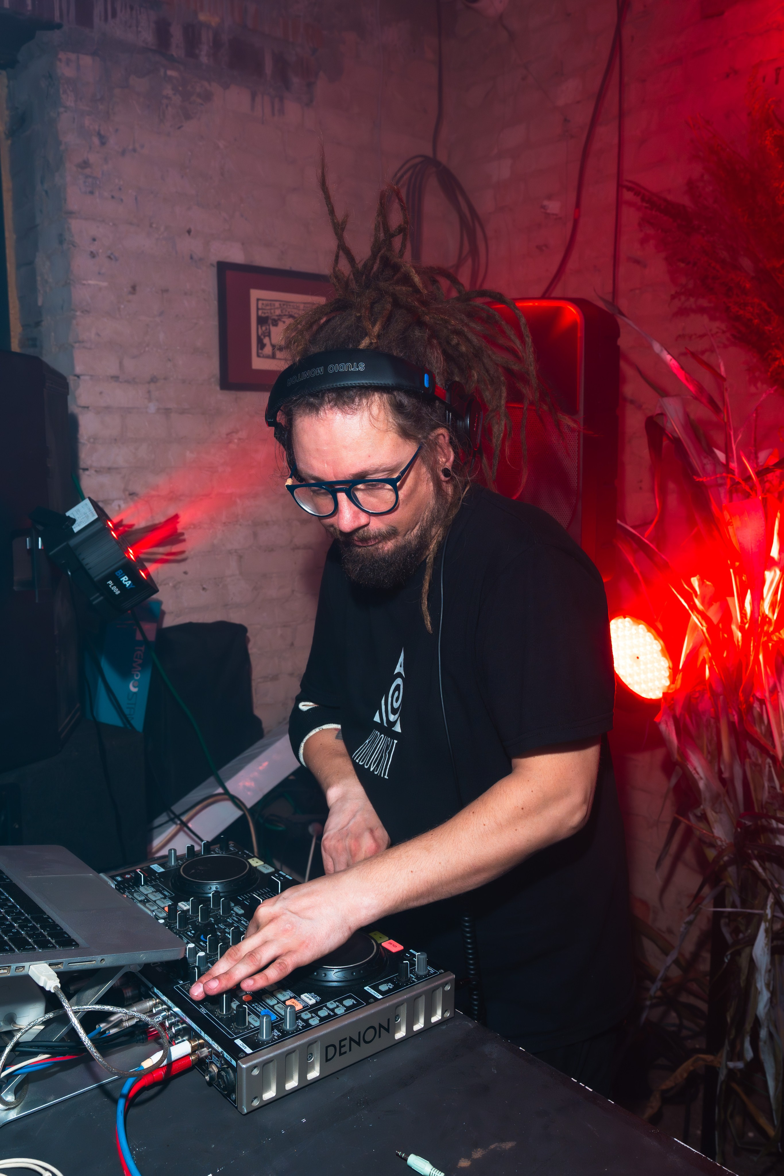 Вечеринка в баре «Бетон» 20.09.2025 год. Фотограф Евгений Егоров