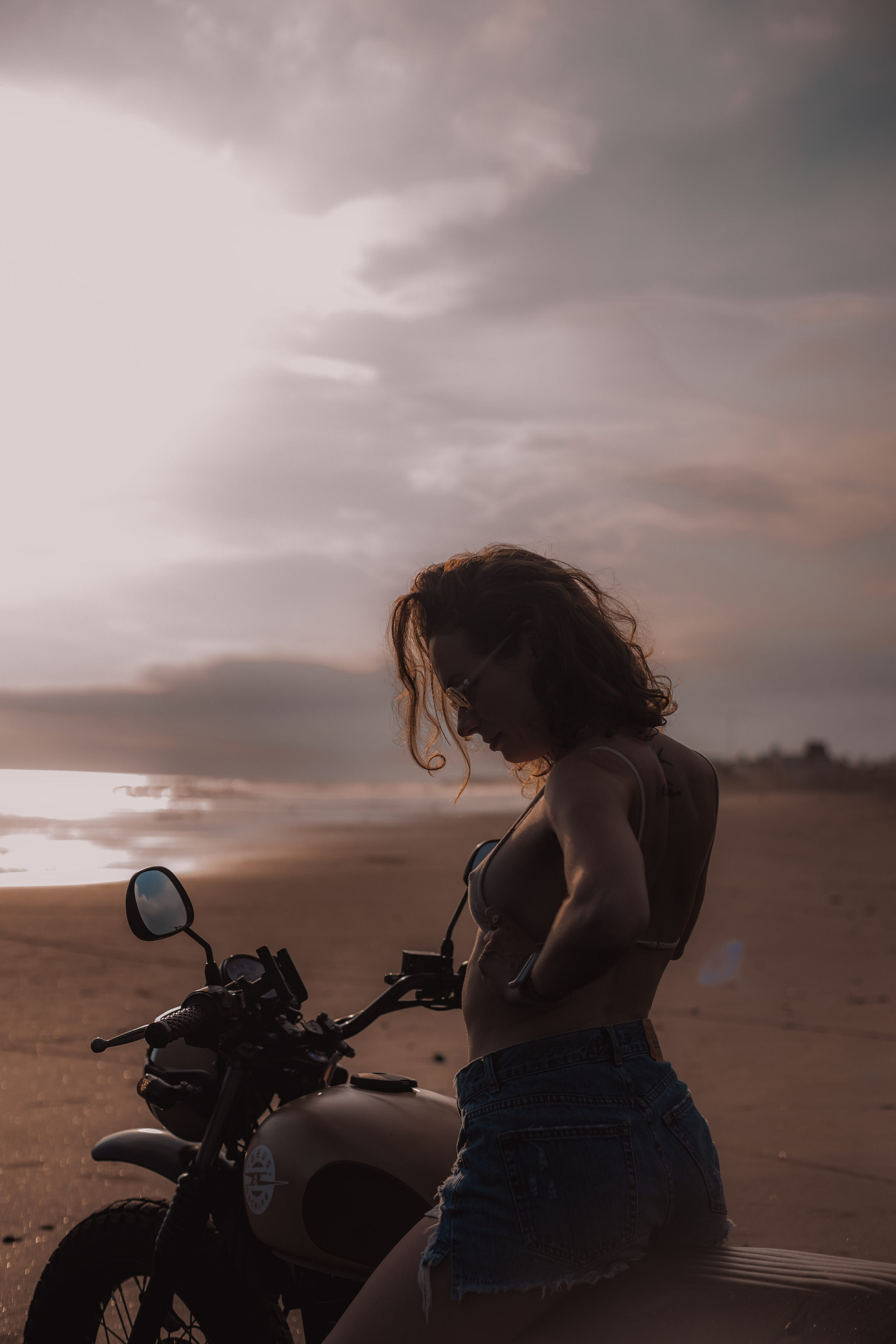 Moto babe. Mariam Bagdasaryan