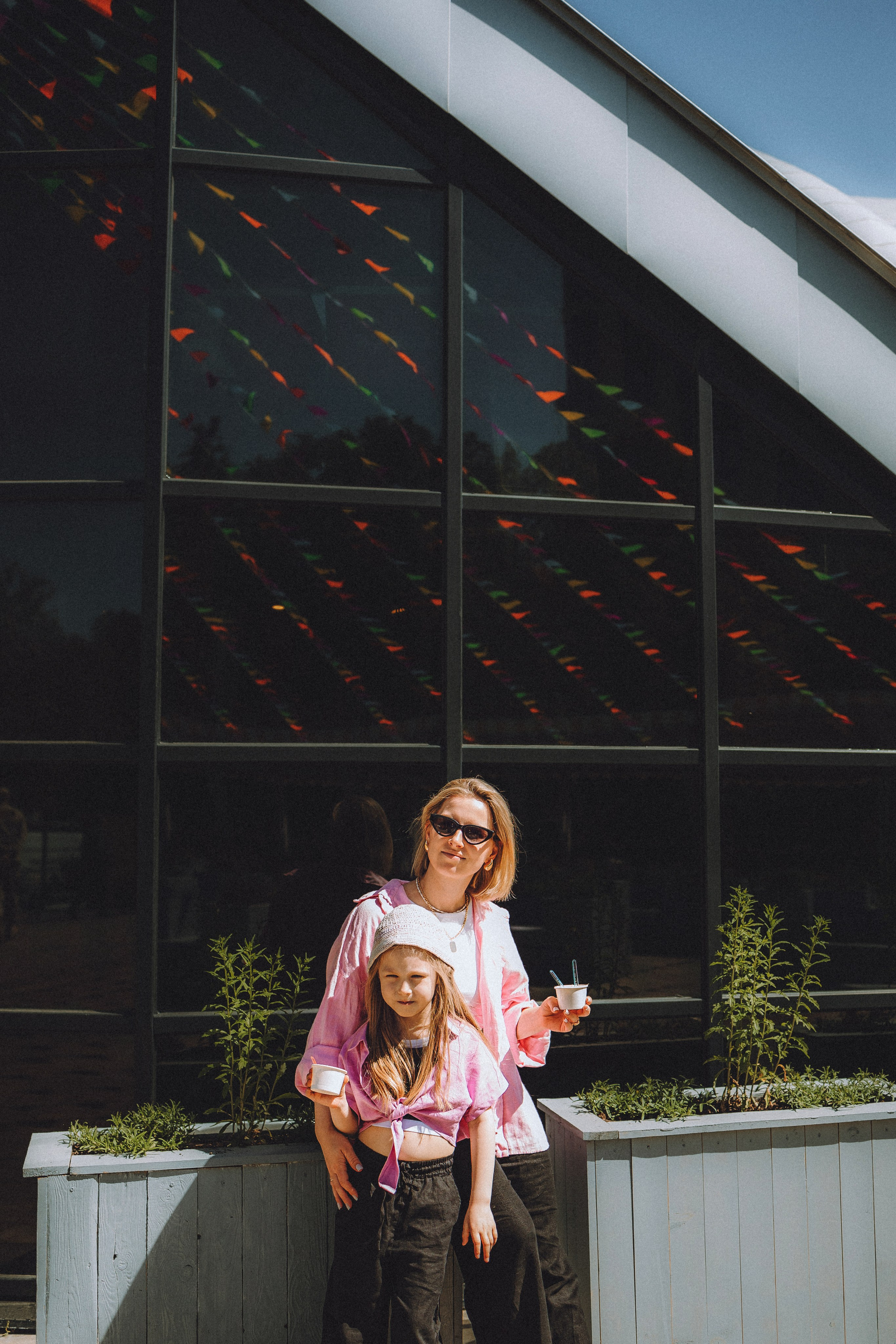 Ириска и ее семья