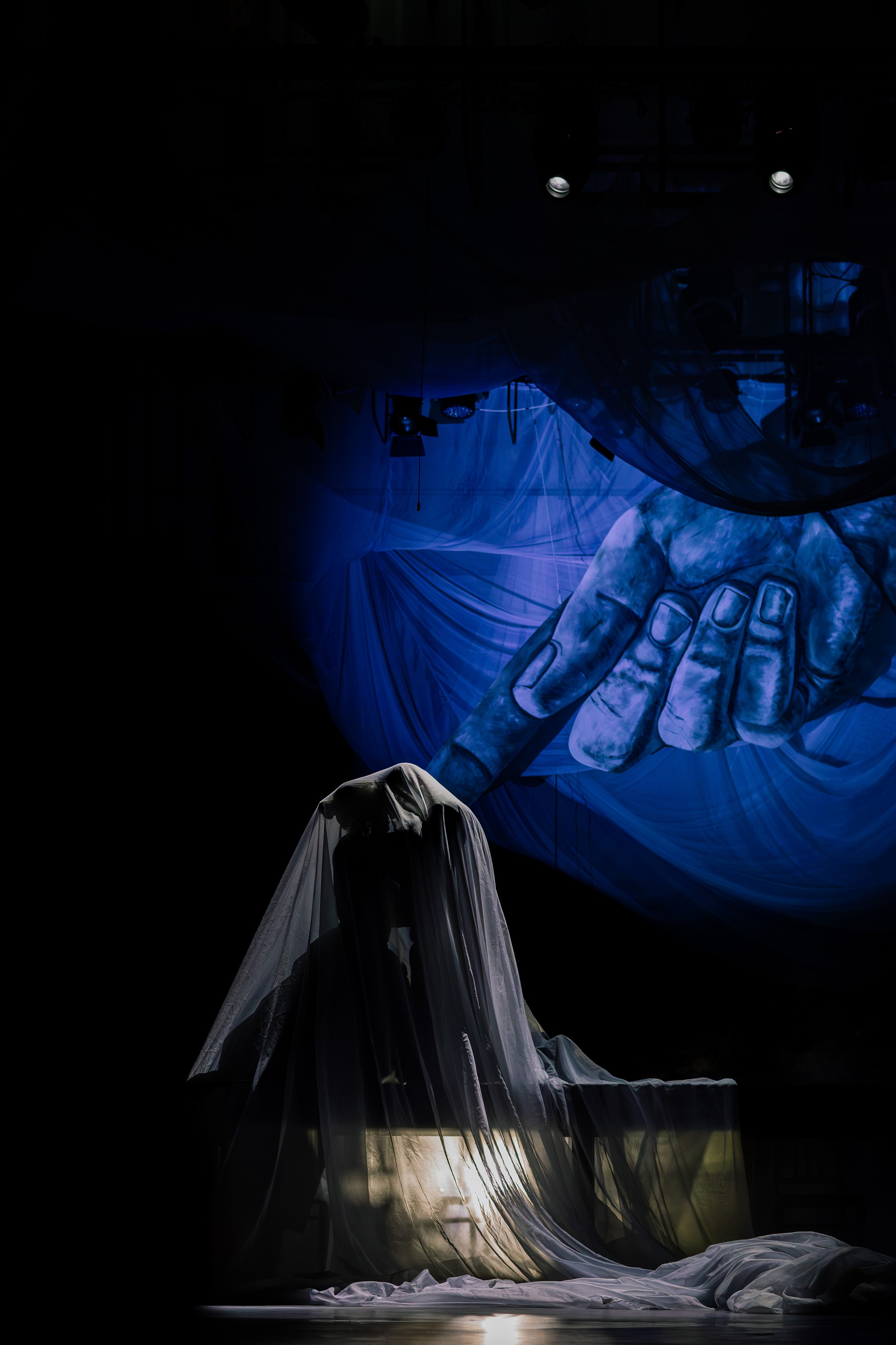 Театр Юного Зрителя «Маленькие трагедии». Фотограф Марк Файзулин