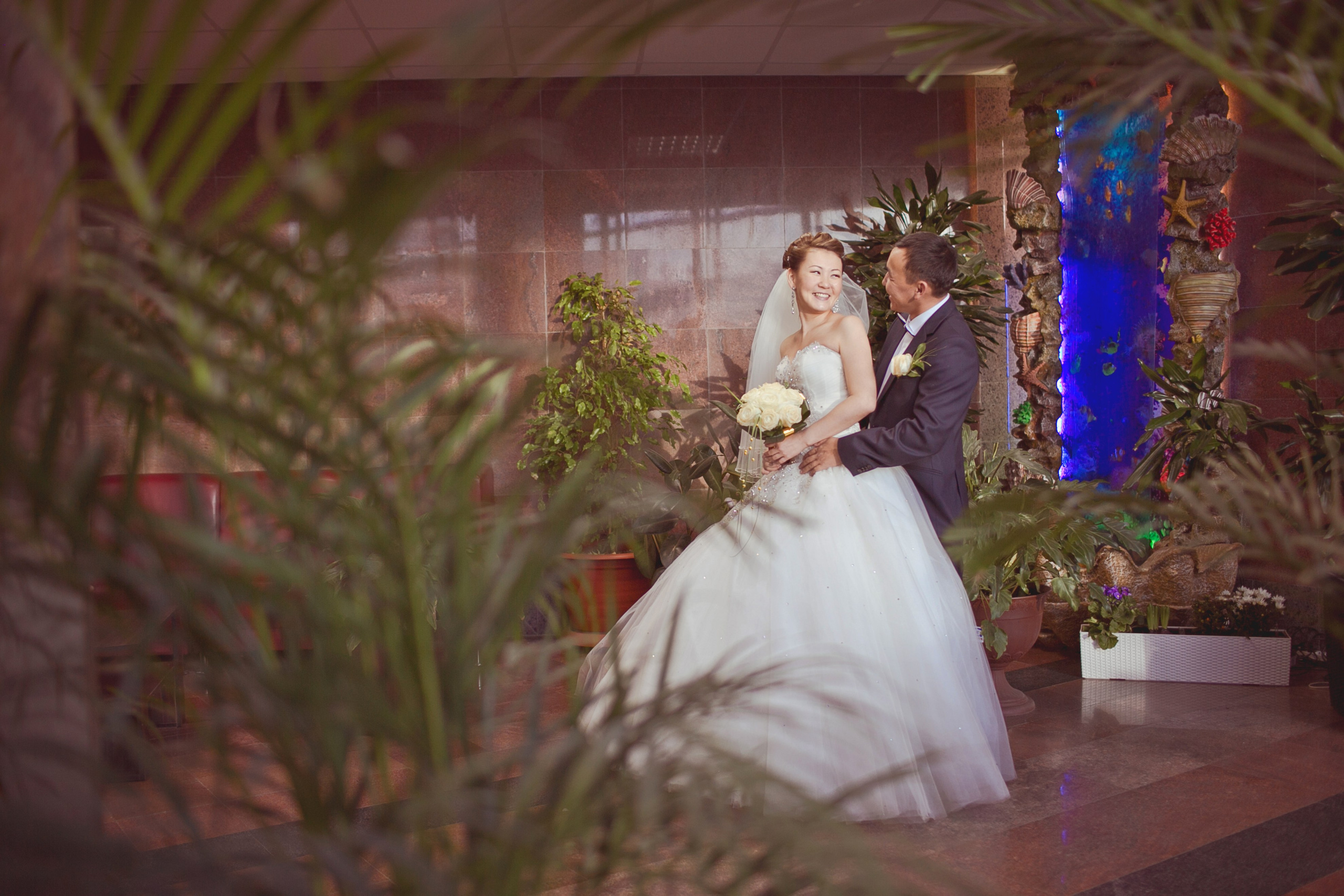 Зимнее свадебное фото. Фотограф Надежда Куин, Якутск