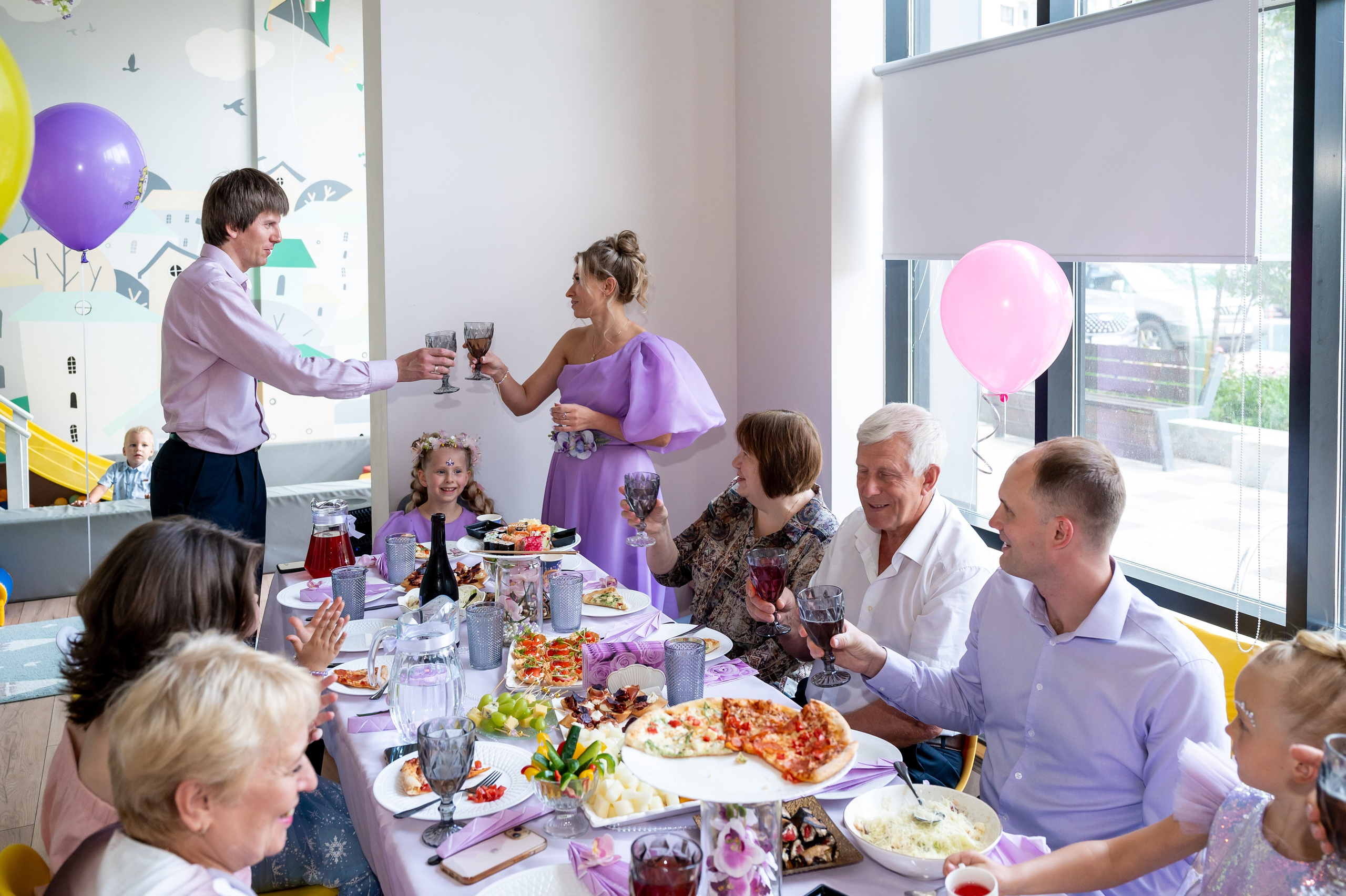 ДР в лофте с фокусником