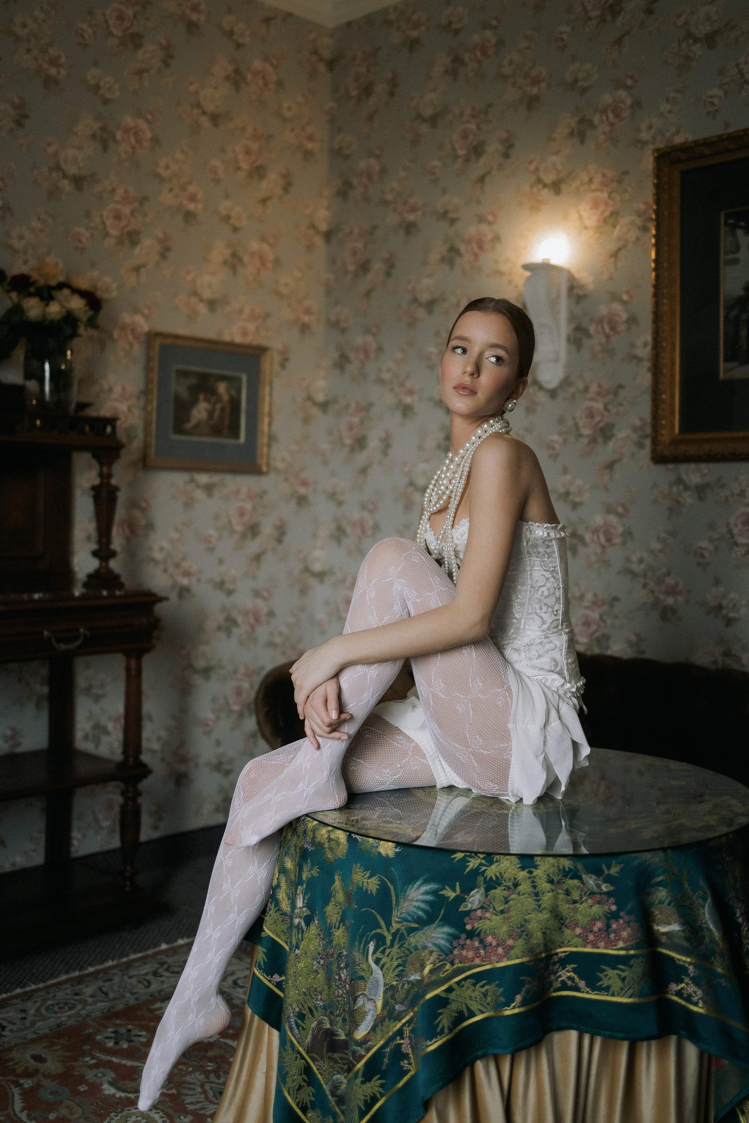 Свадебная прогулка Адель и Артём. Свадебная фотография. Арина Рубах