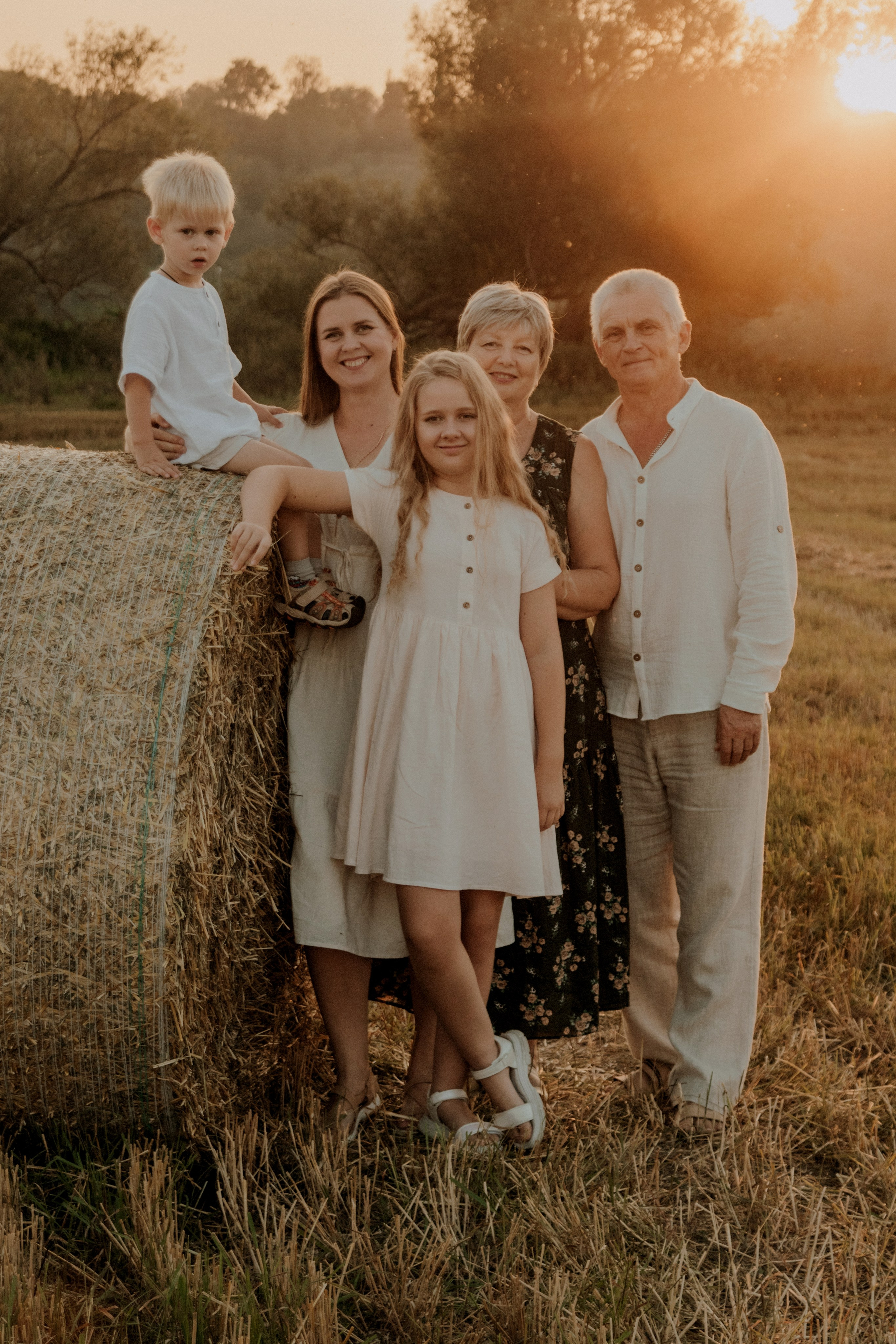 Семья Гафиятовых. Свадебный и индивидуальный фотограф в Суворове Клюева Мария