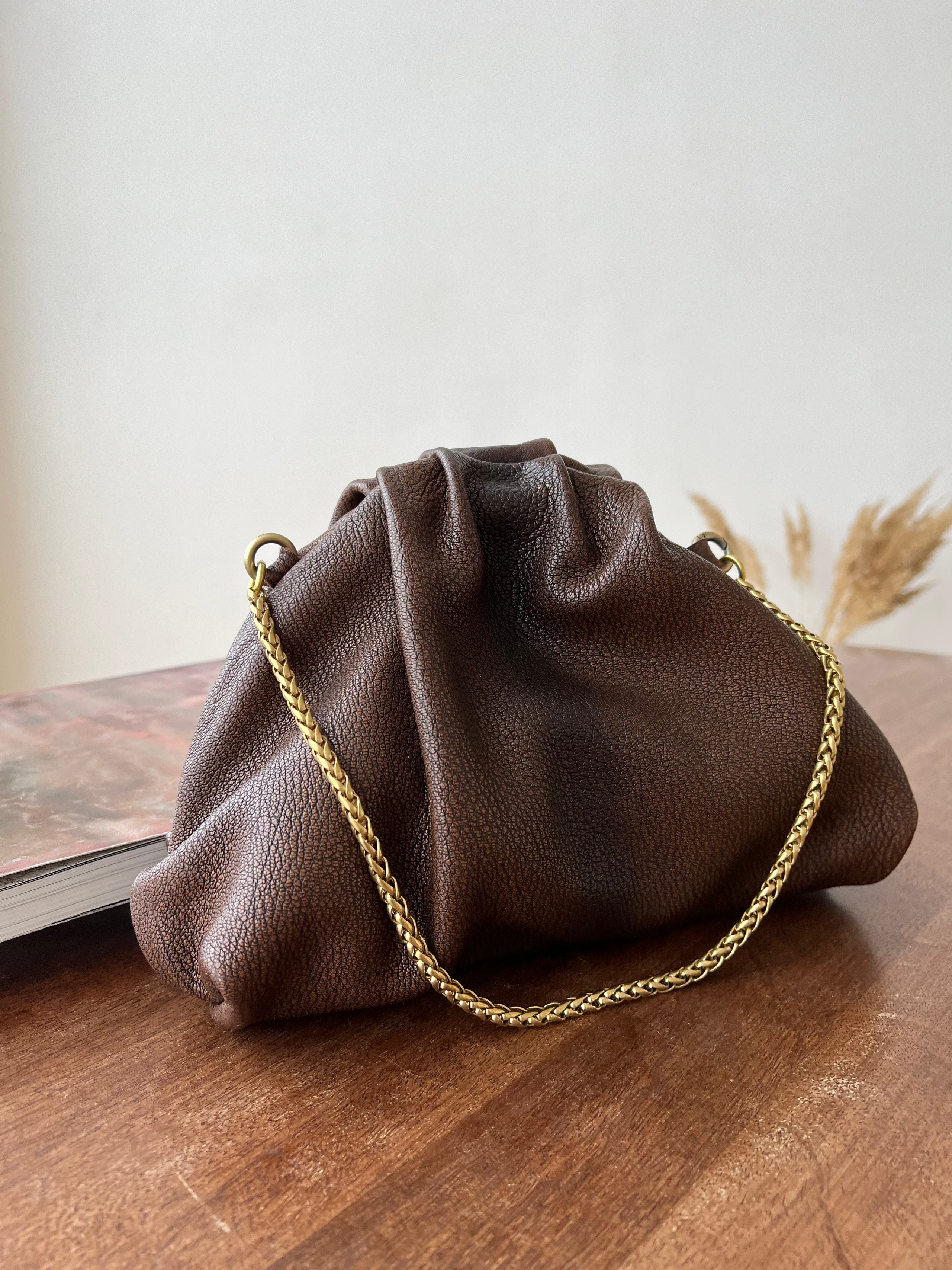 Кожевенная мастерская эксклюзивных изделий. Репортажный фотограф в Новосибирске Алена Помазунова