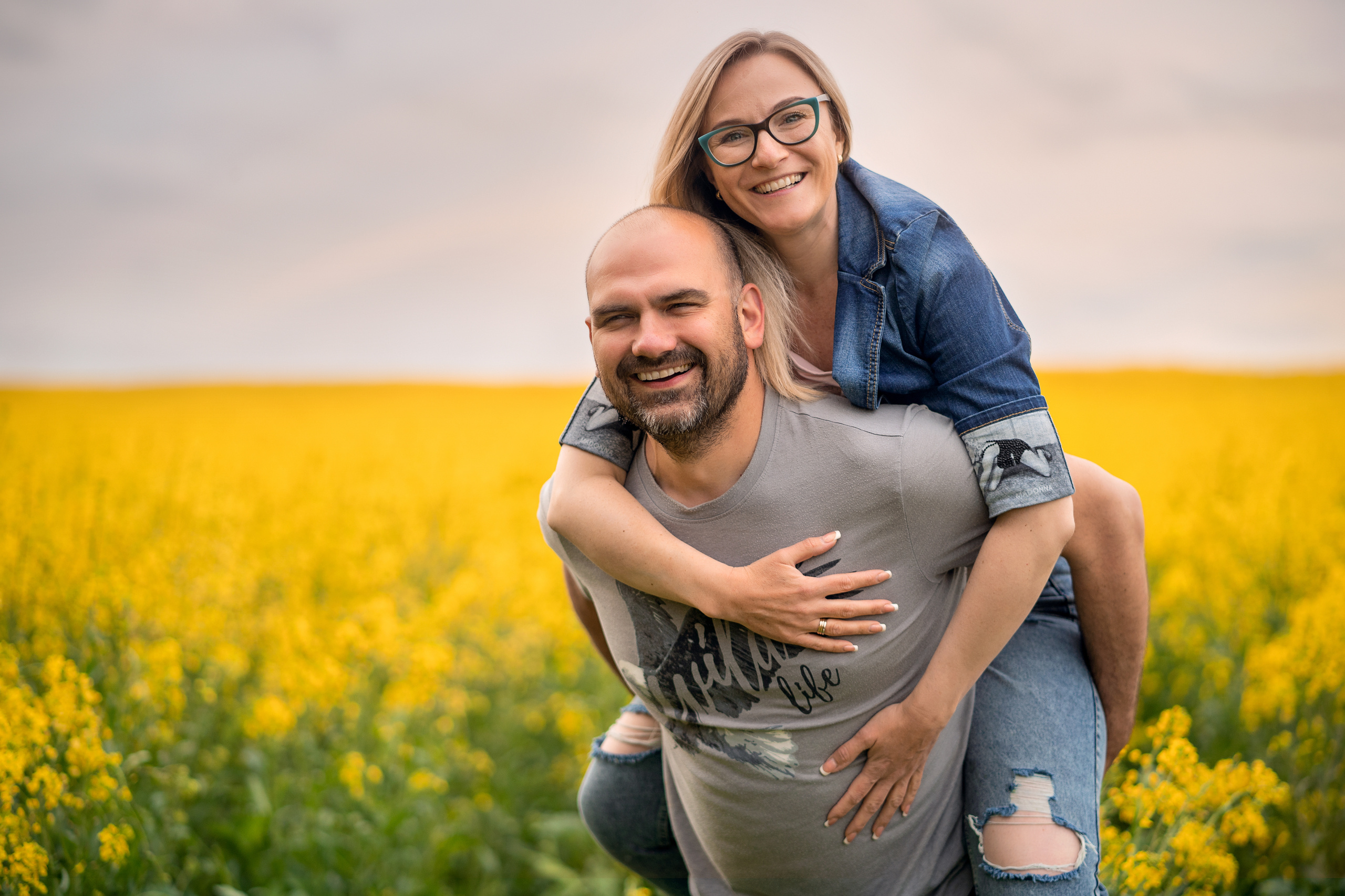 Прогулки в рапсе. Семейный и свадебный фотограф Минск, Беларусь Анна Орловская