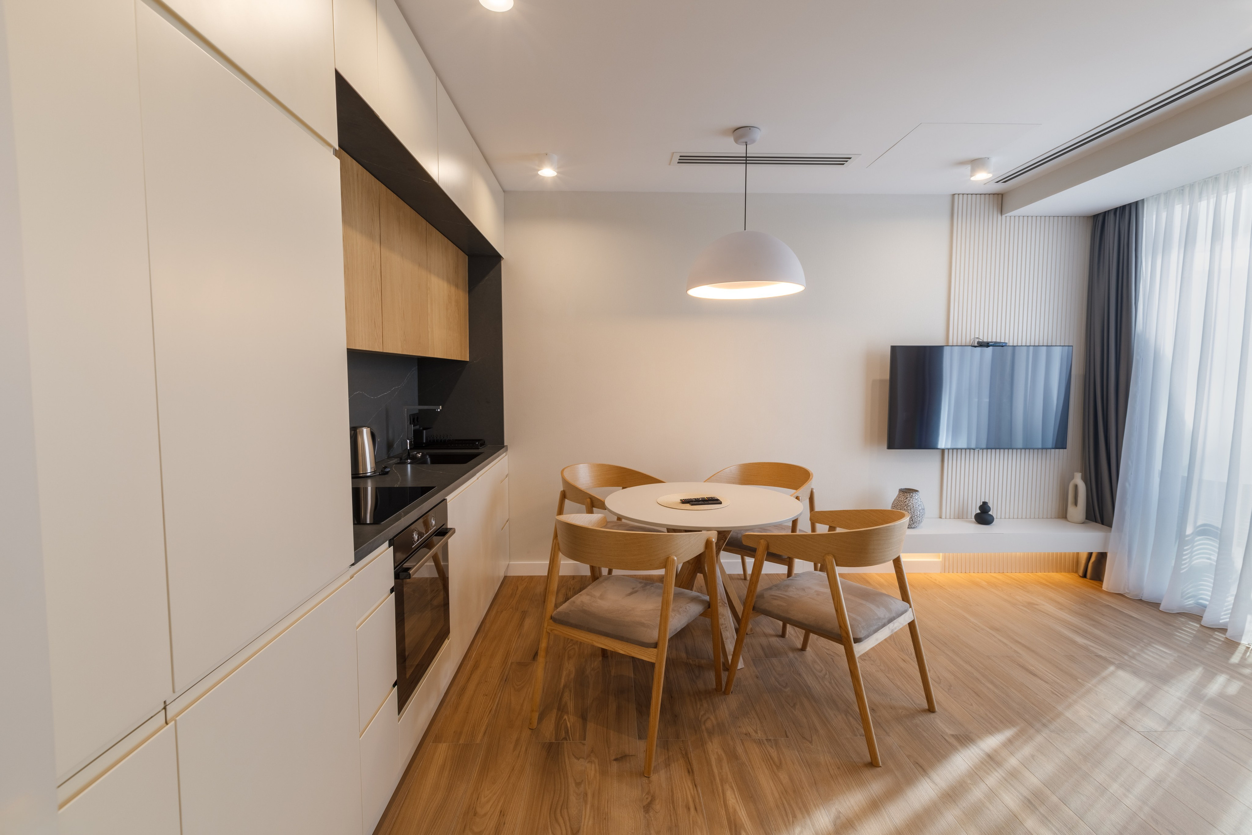 BELLEVUE RESIDENCE by HILTON. Режиссёр, клипмейкер, фотограф — Андрей Охота