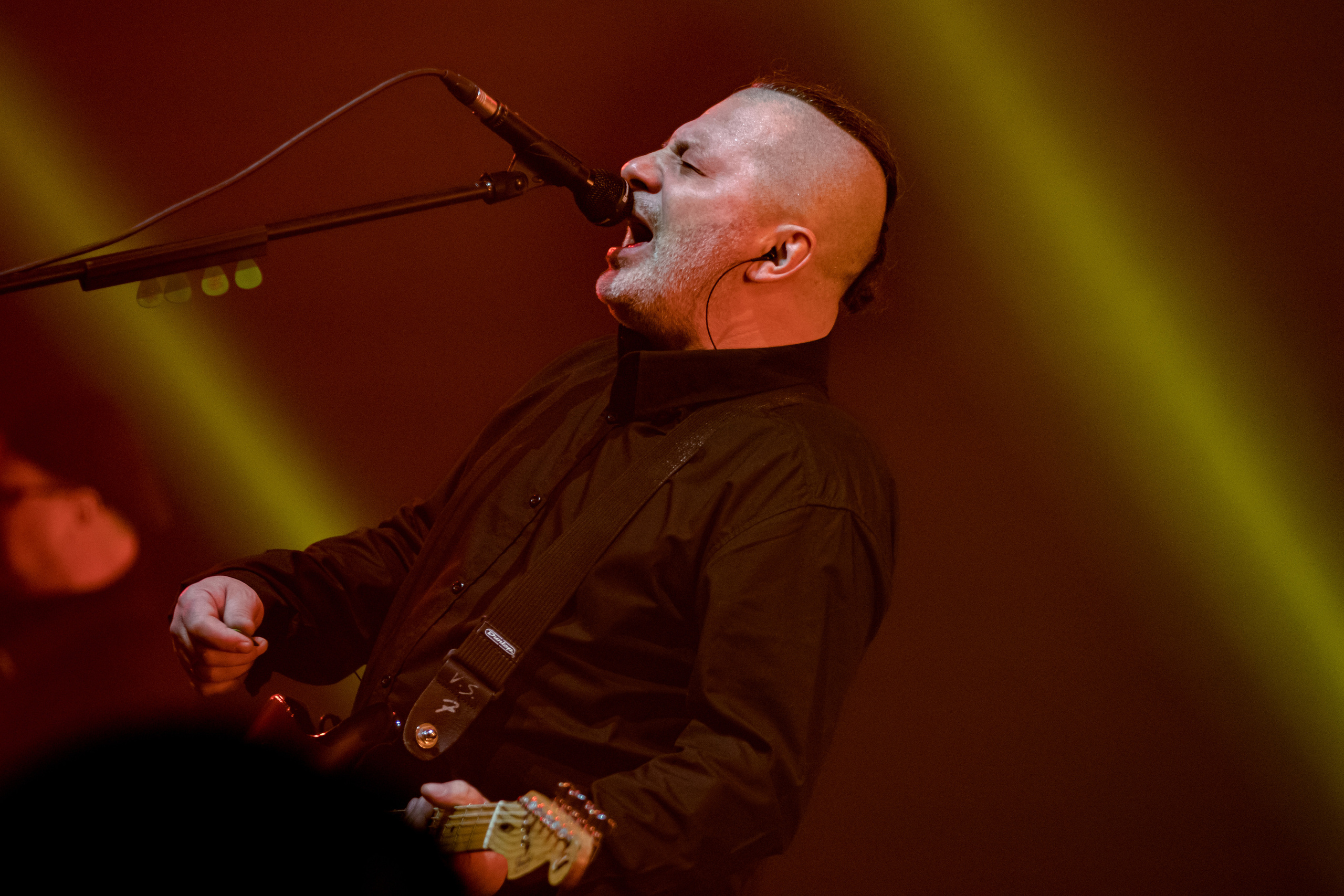 Вадим Самойлов | Брат-2: Живой Soundtrack | МТС Live Холл. Концертный фотограф Михальченкова Алёна | Москва