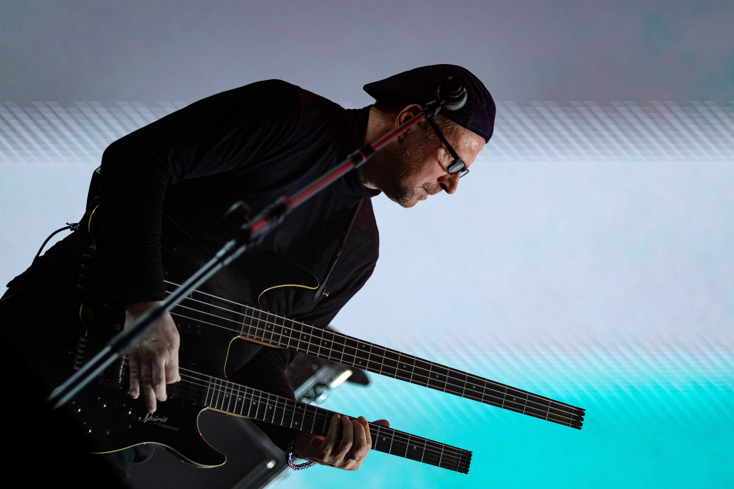 Вадим Самойлов | Брат-2: Живой Soundtrack | МТС Live Холл. Концертный фотограф Михальченкова Алёна | Москва