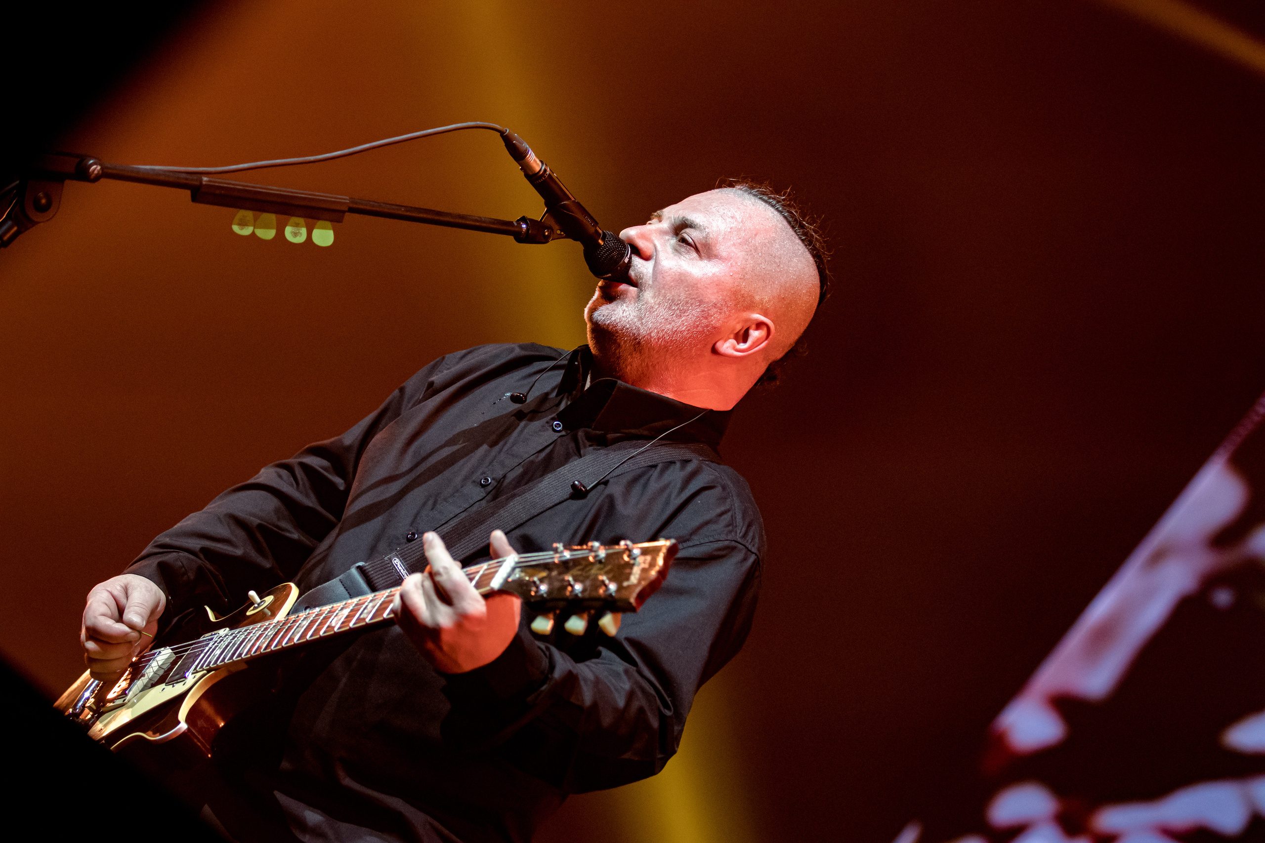 Вадим Самойлов | Брат-2: Живой Soundtrack | МТС Live Холл. Концертный фотограф Михальченкова Алёна | Москва