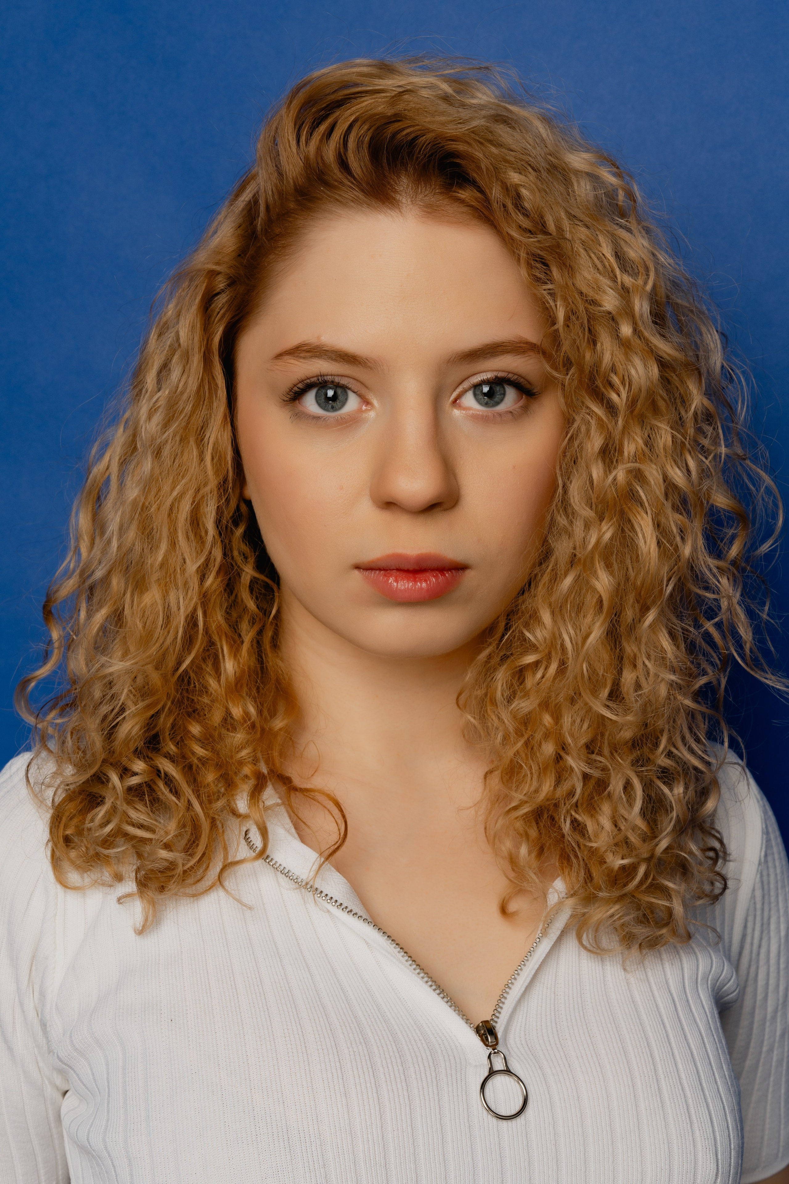 Алла. Виктория Саханкова — портретный и семейный фотограф в Москве