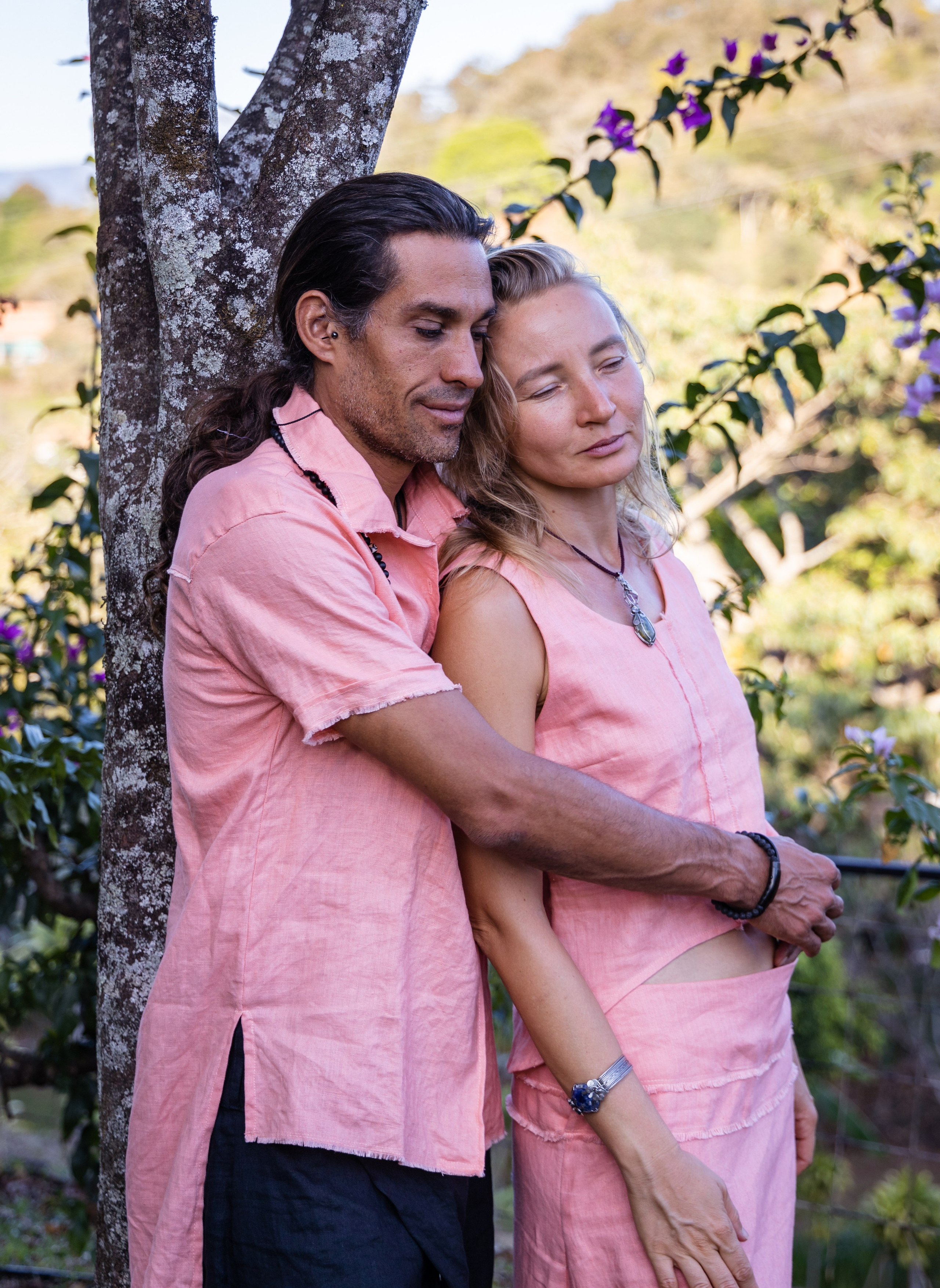 Content photo session for dressmaker. Family, portrait, content photo in Costa Rica Evgeniya Besprozvannykh