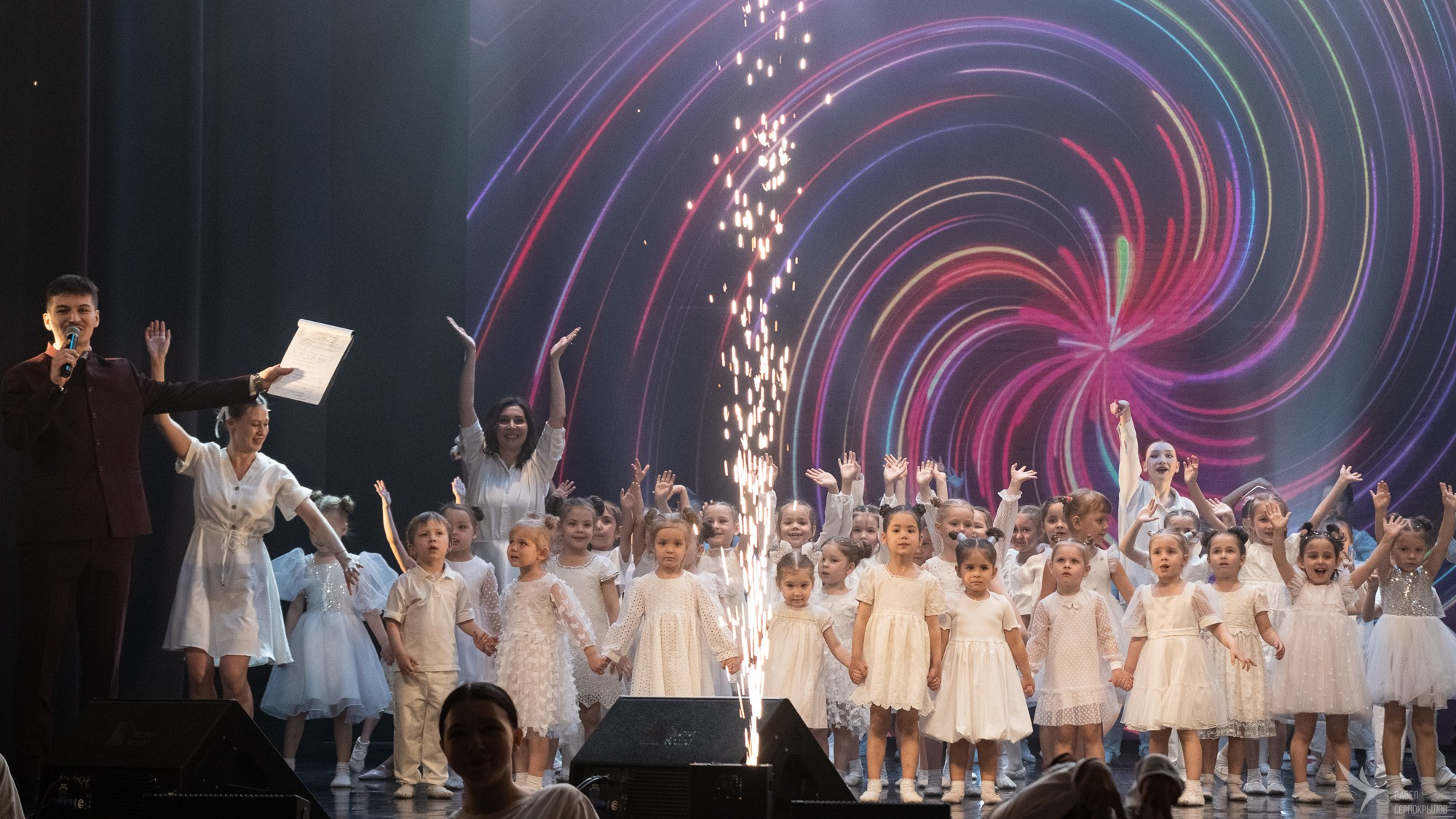 Концерт «В танце жизнь моя». Репортажный фотограф в Казани Павел Серпокрылов