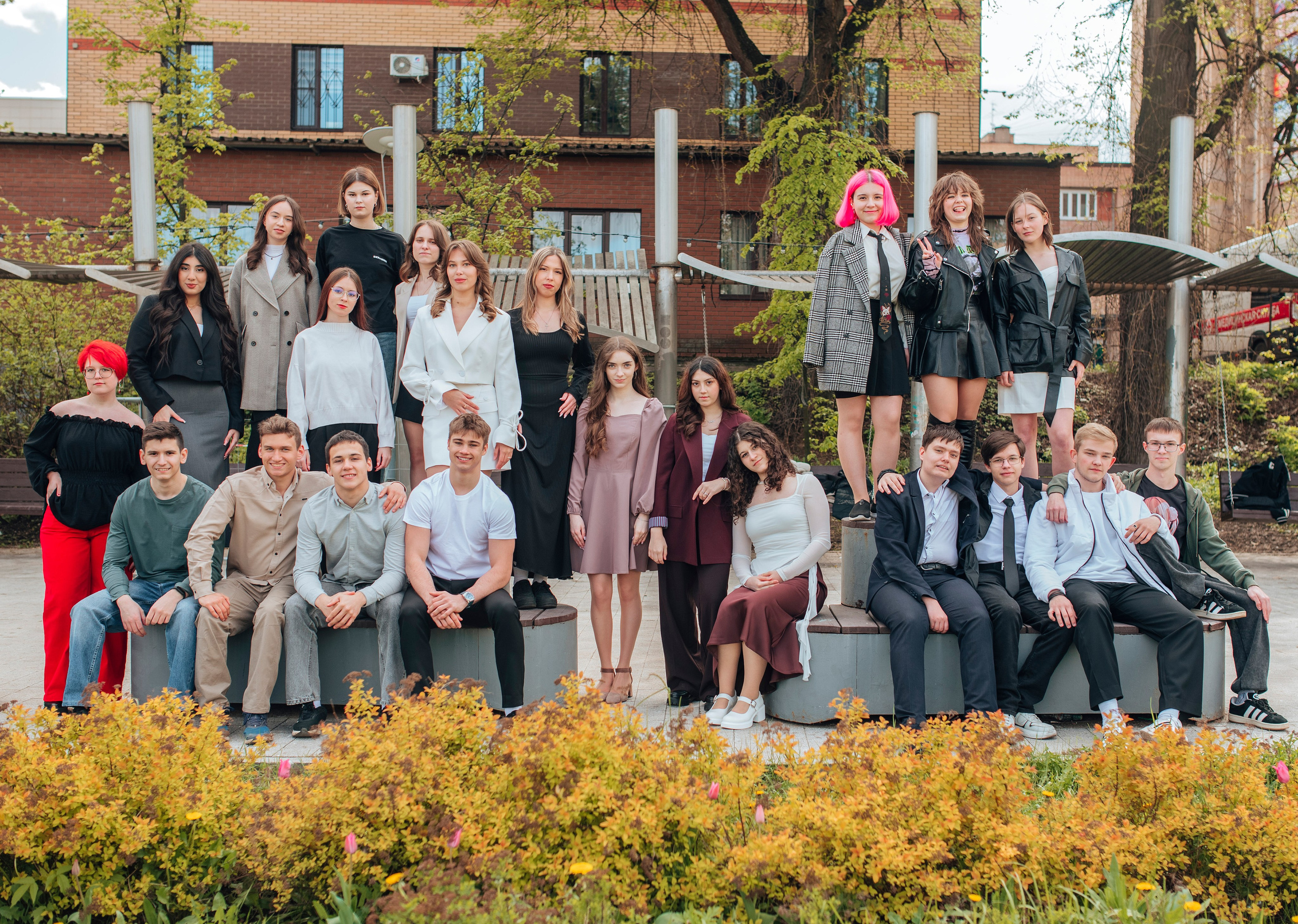 Выпускной альбом. Фотограф Алла Елисеева