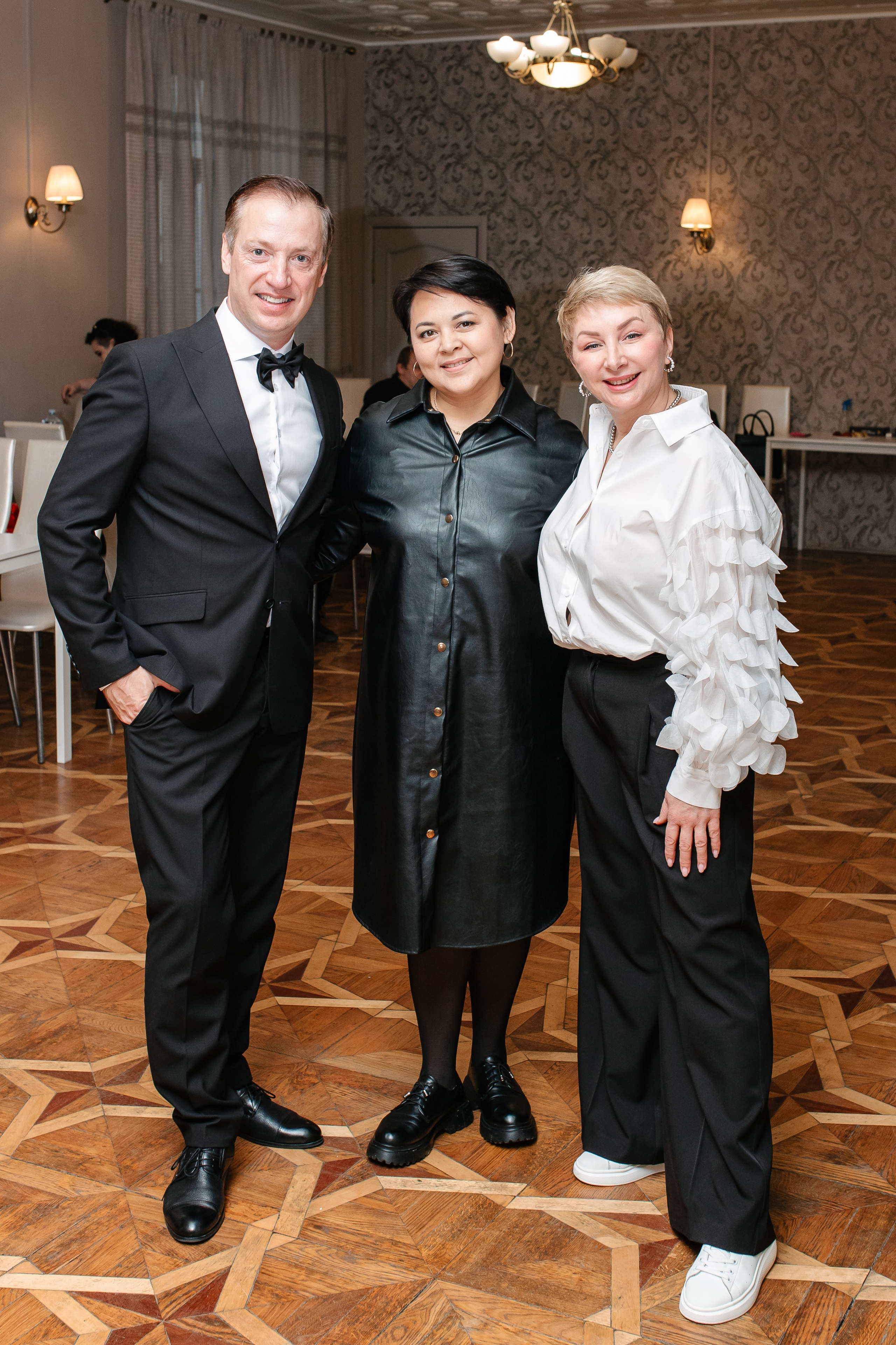 Мастер-класс для банкетных ведущих. Октябрь 2024. Фотограф Пермь. Свадьбы. Семья и дети, школа, д. сад. Фотокниги