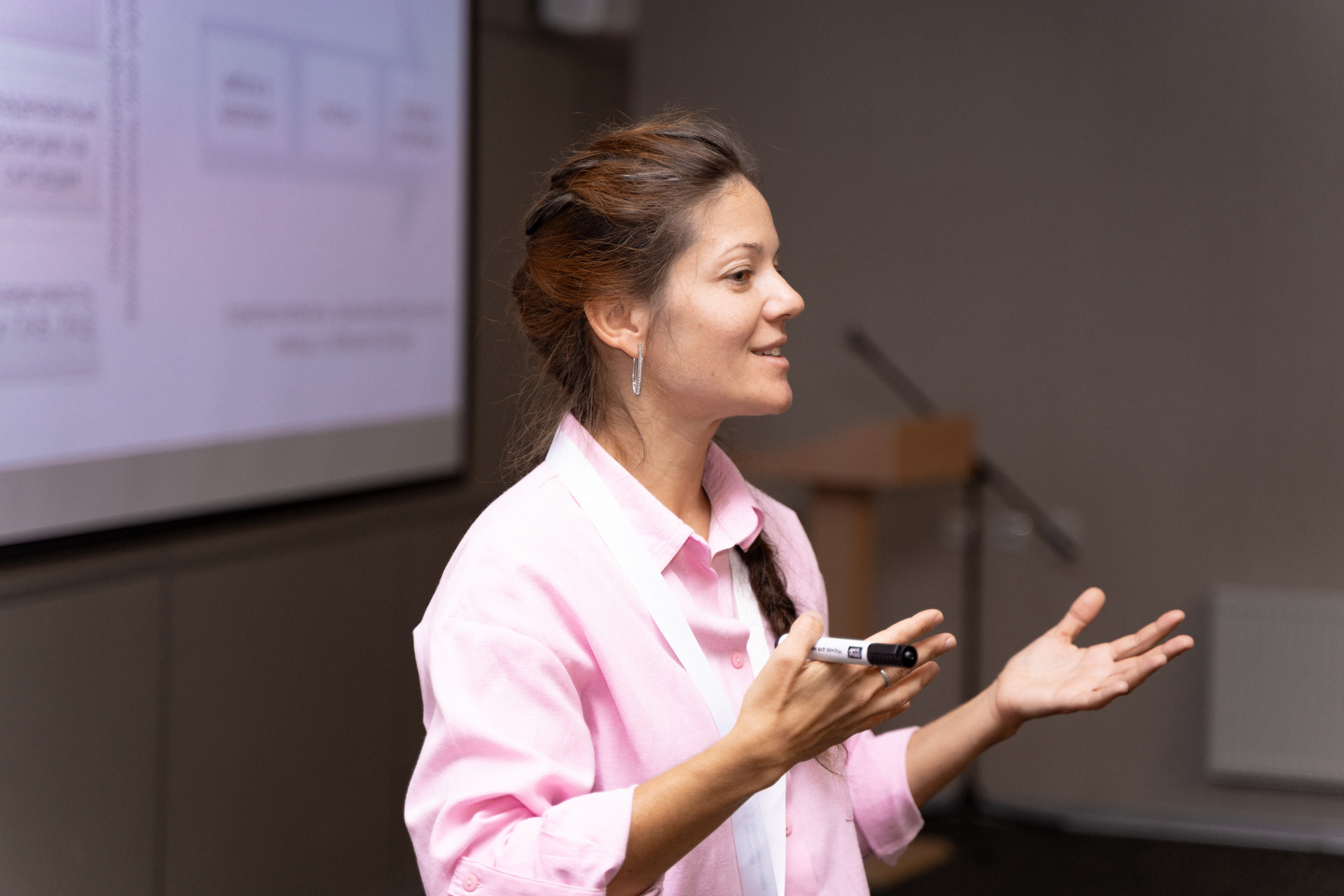 Окружной семинар в сфере профилактики от Росмолодежи в Амаксе 2024. Фотограф Надежда Погребняк | Рязань | Москва