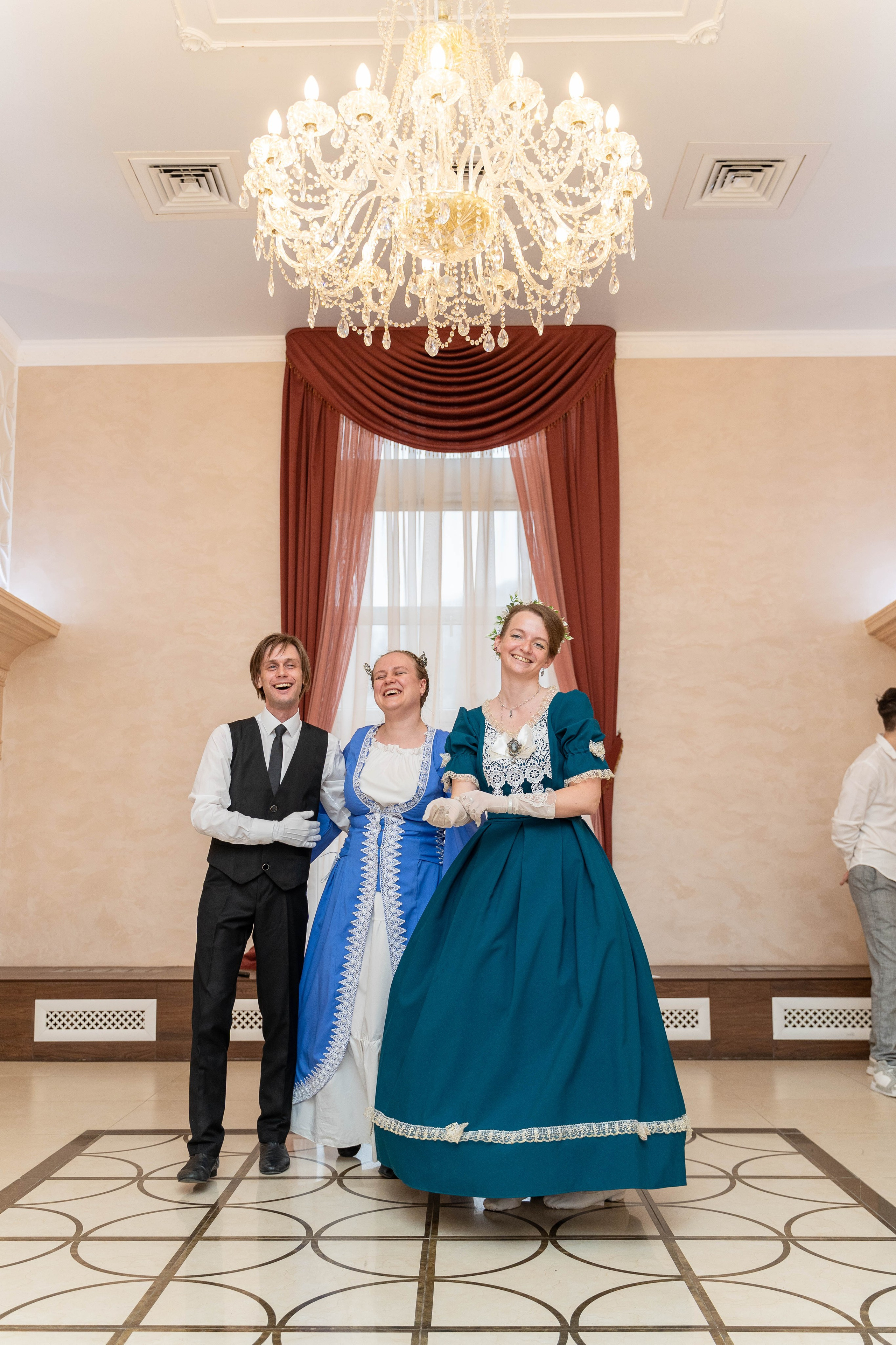 Репортажная съемка бала. Студийный фотограф в Петропавловске-Камчатском