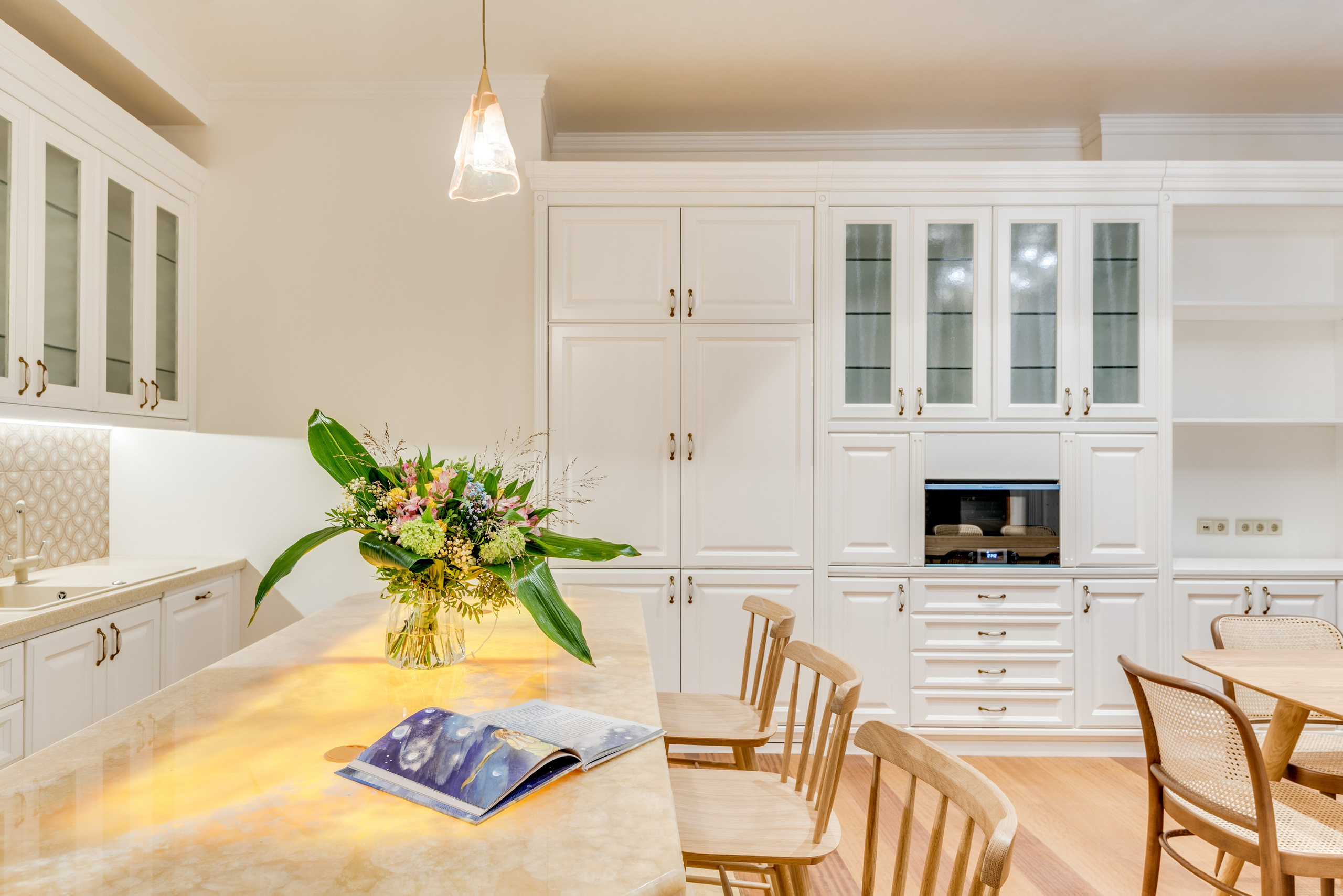 Проспект Мира. Никита Хохловский фото и видео продакшн