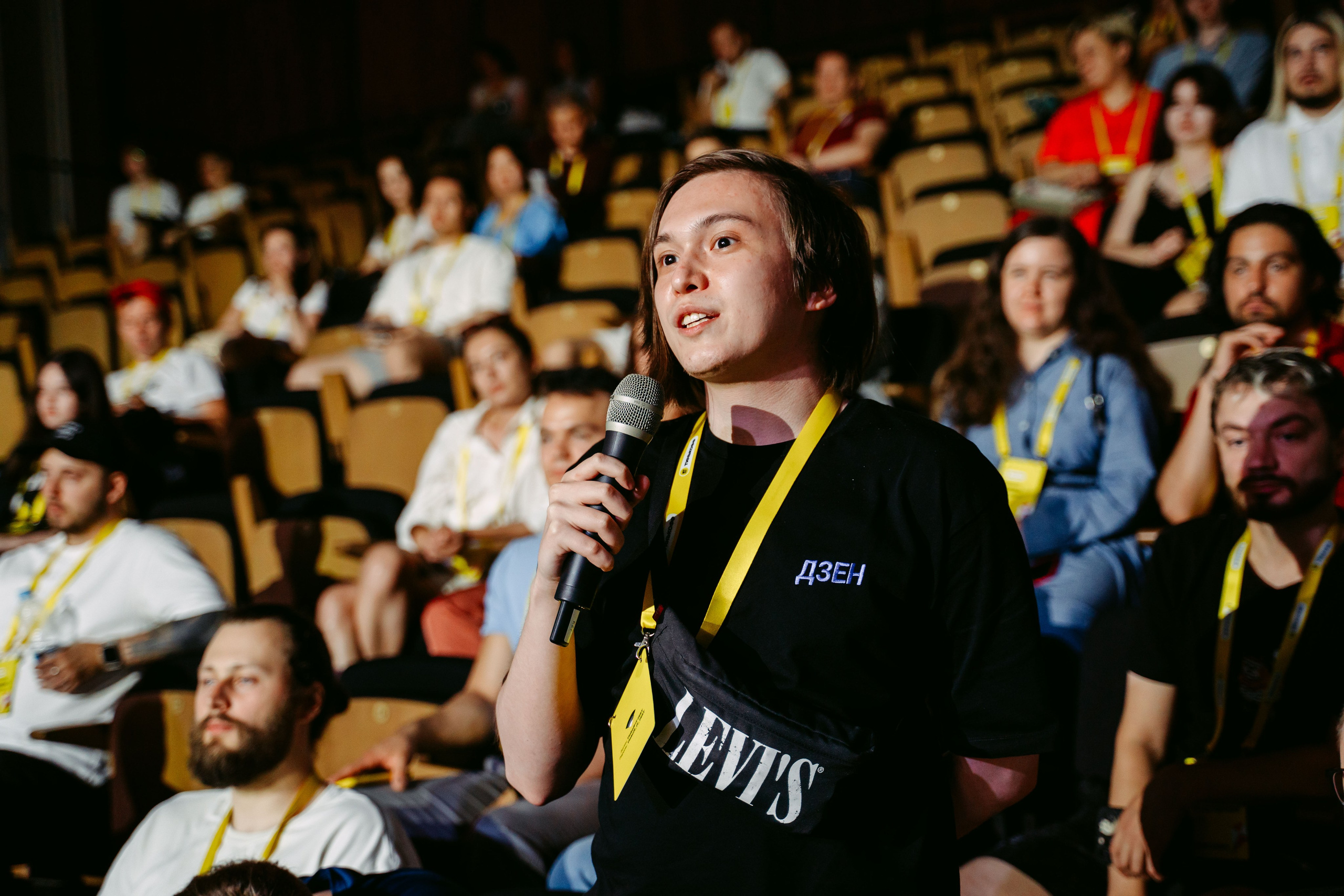 Тинькофф. ИТ-фест / 2023. Саша Копылов, фотограф в Казани