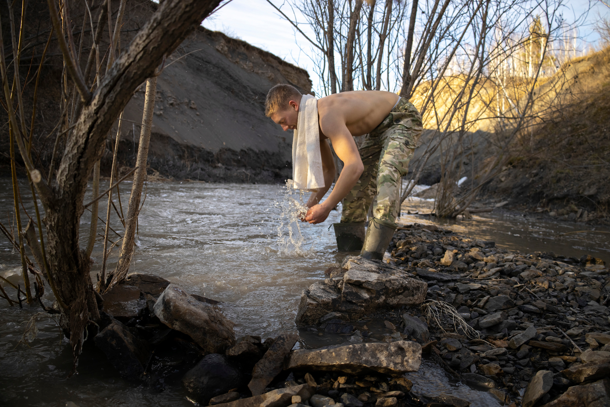 На водопаде