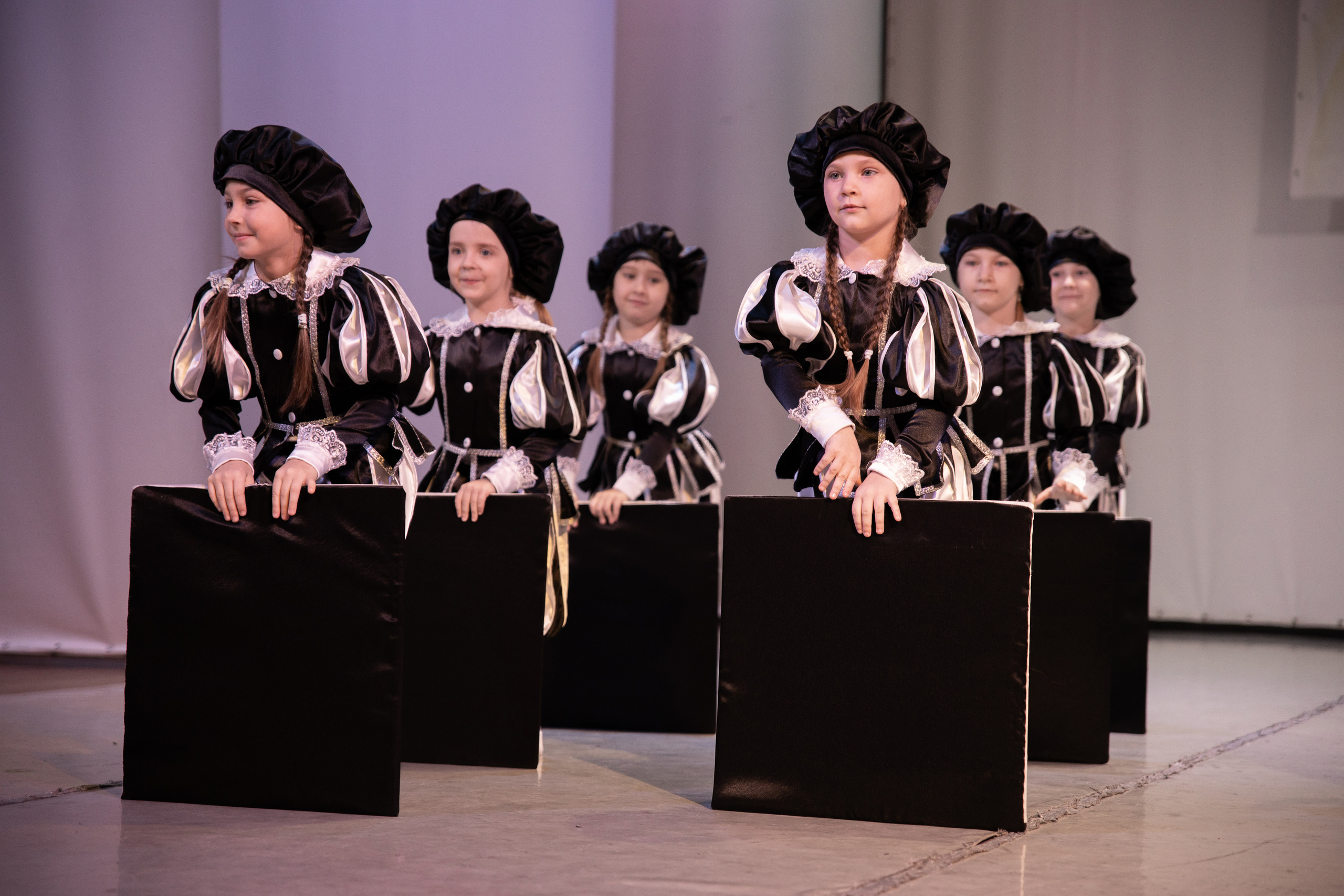 Фестиваль-конкурс «Танцует детство»