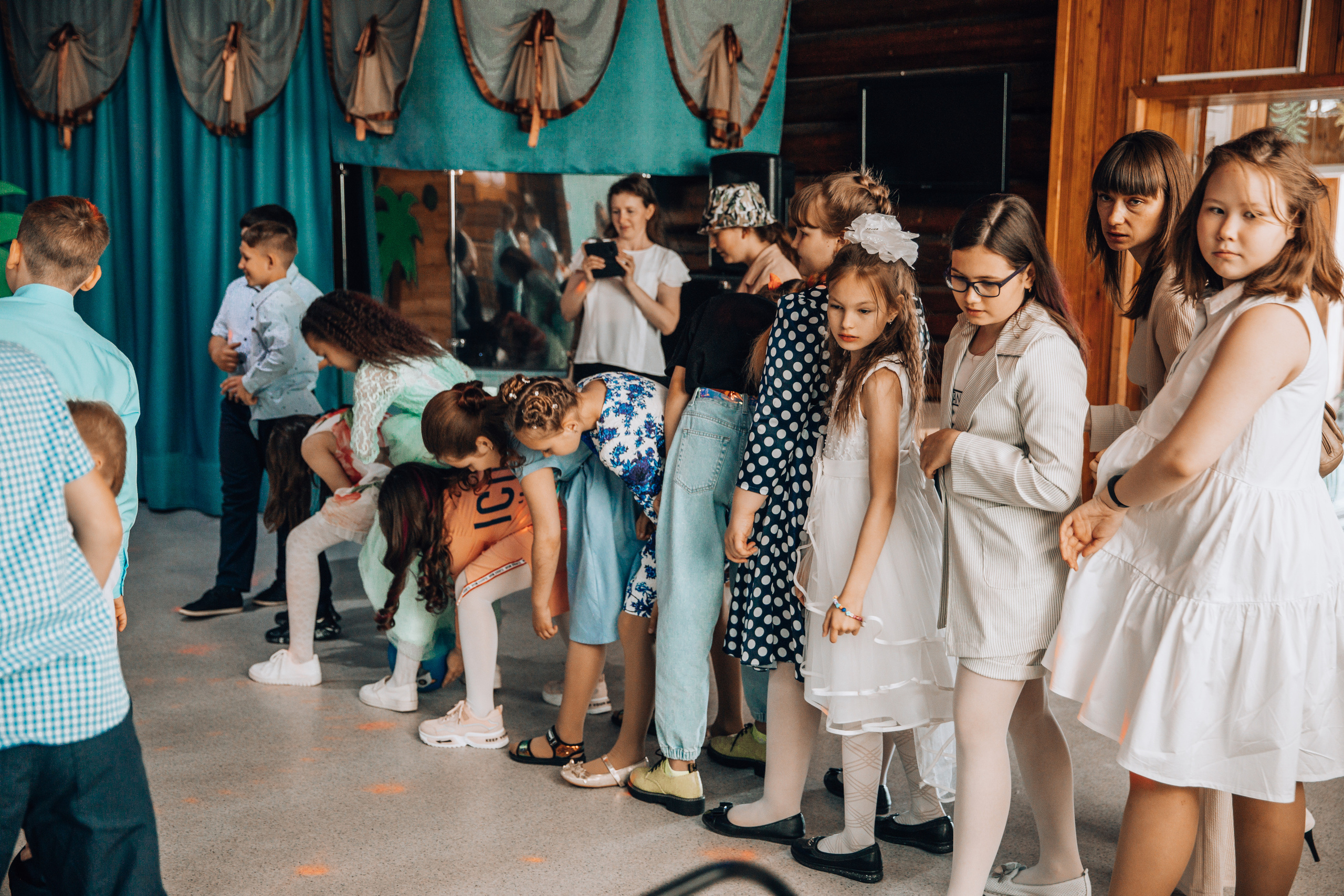 Выпускные 4 класс