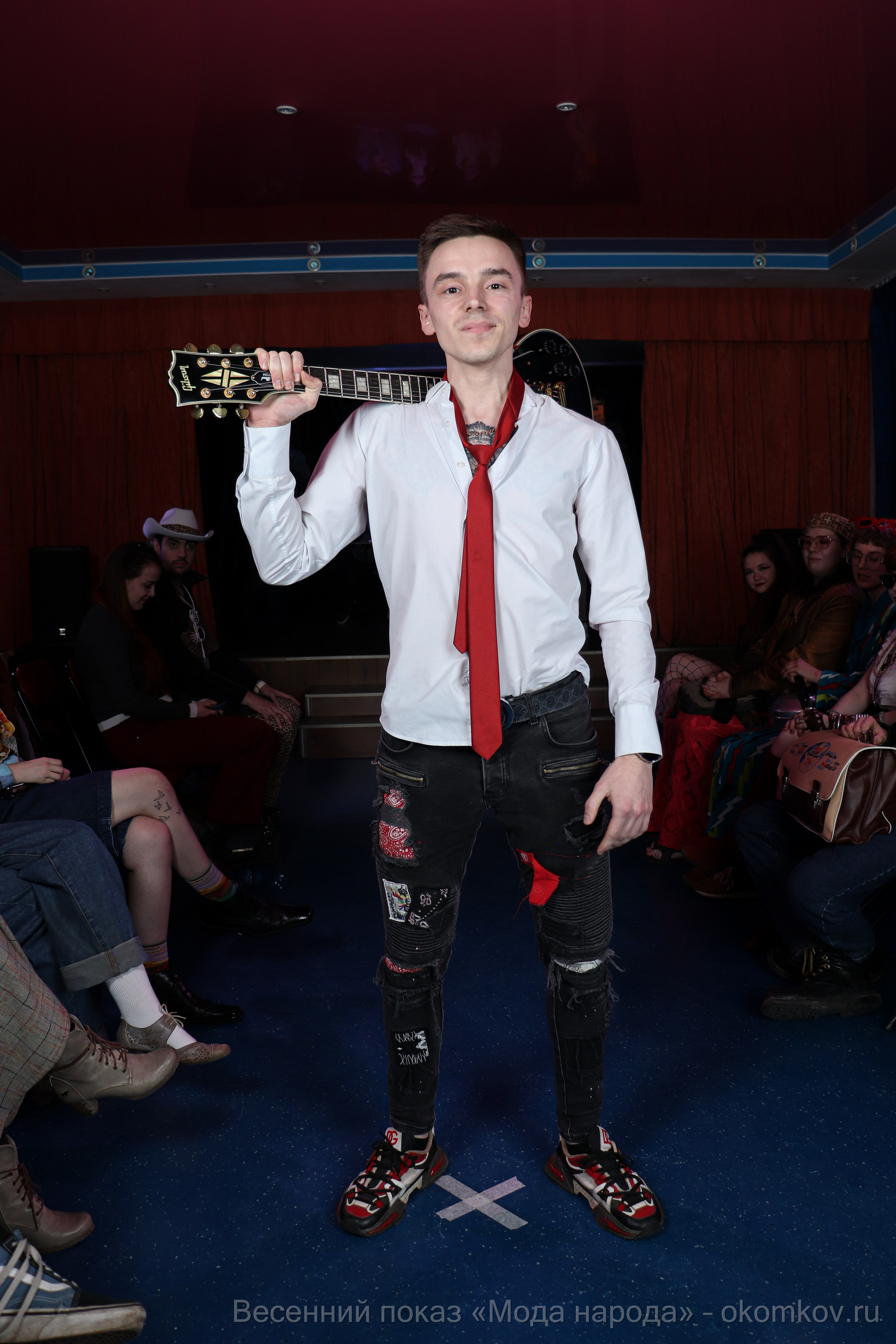 Весенний показ «Мода народа». Ивентный фотограф в Санкт-Петербурге Олег Комков