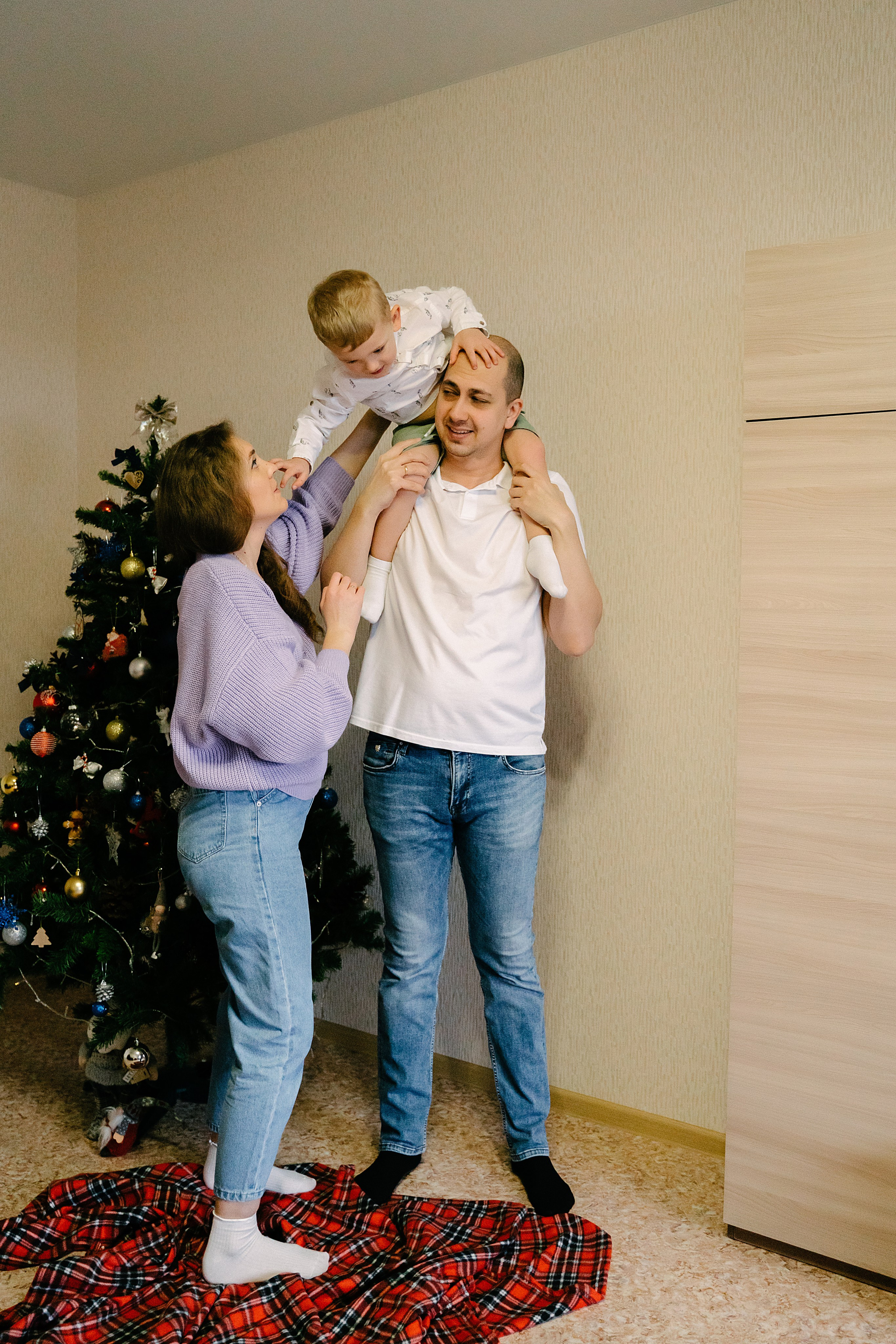 Кривцовы домашняя съемка. Свадебный фотограф Юлия Копылова