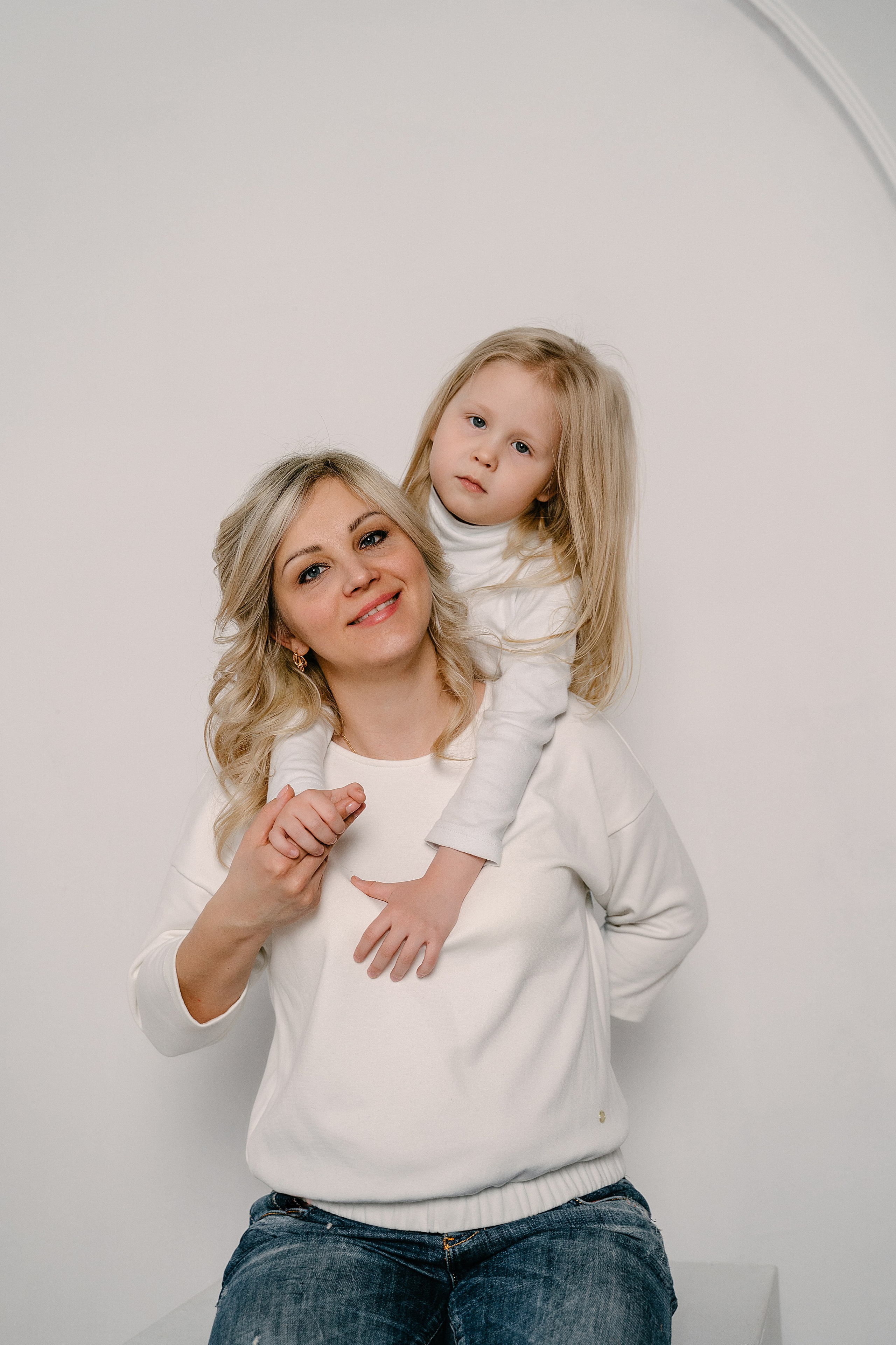 Оксана и дети. Свадебный фотограф Юлия Копылова