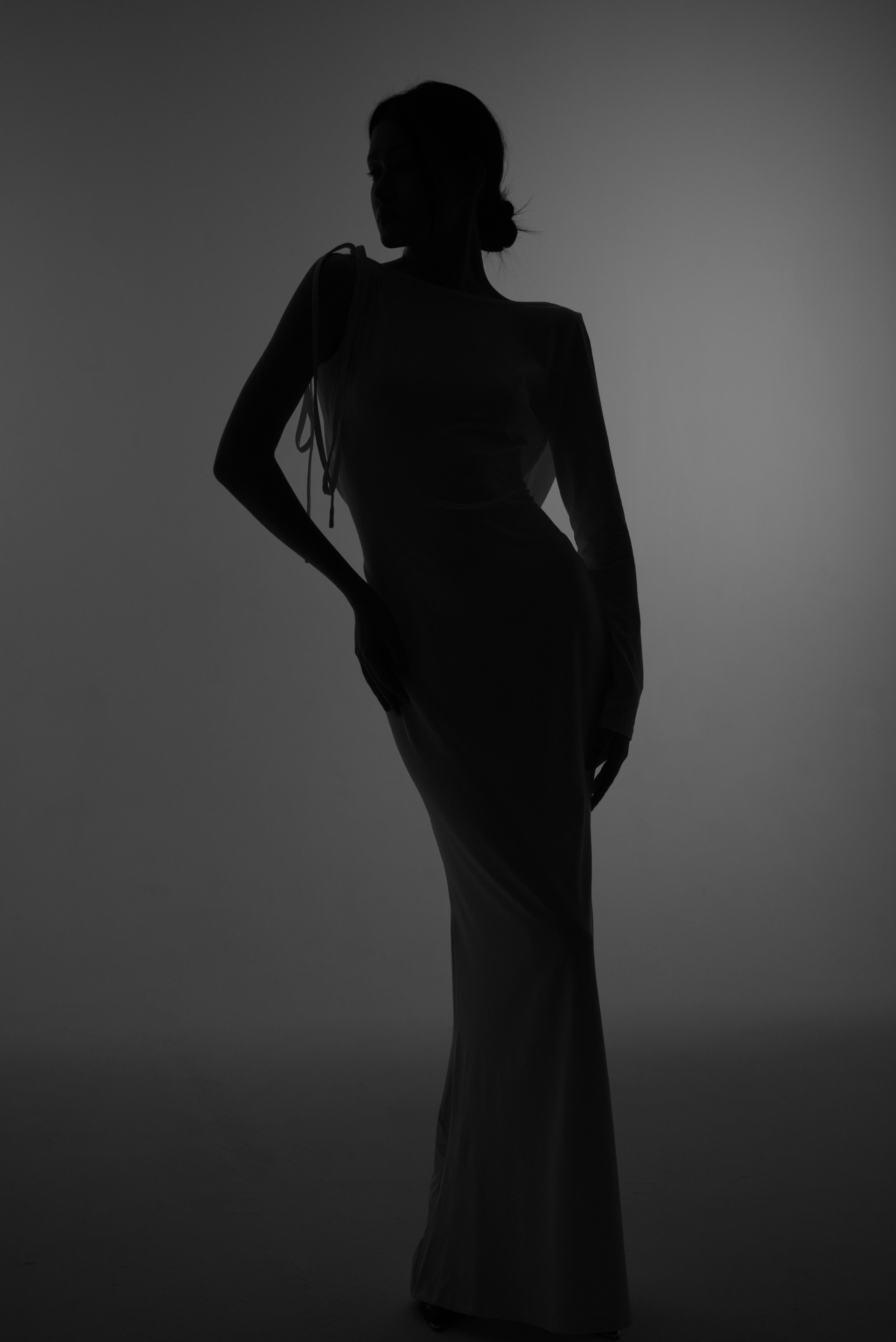 Силуэт чб с постоянным светом. Мир глазами Саши Д