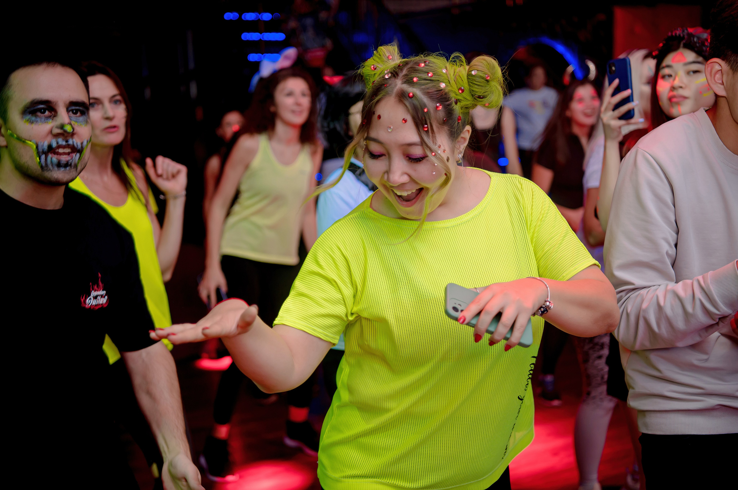 Вечеринки. Праздники. Елена Северина фотограф, Алматы: репортаж (спорт, концерты, конференции), предметная и фуд-съёмка, портреты, каталоги, фэшн, ретушь