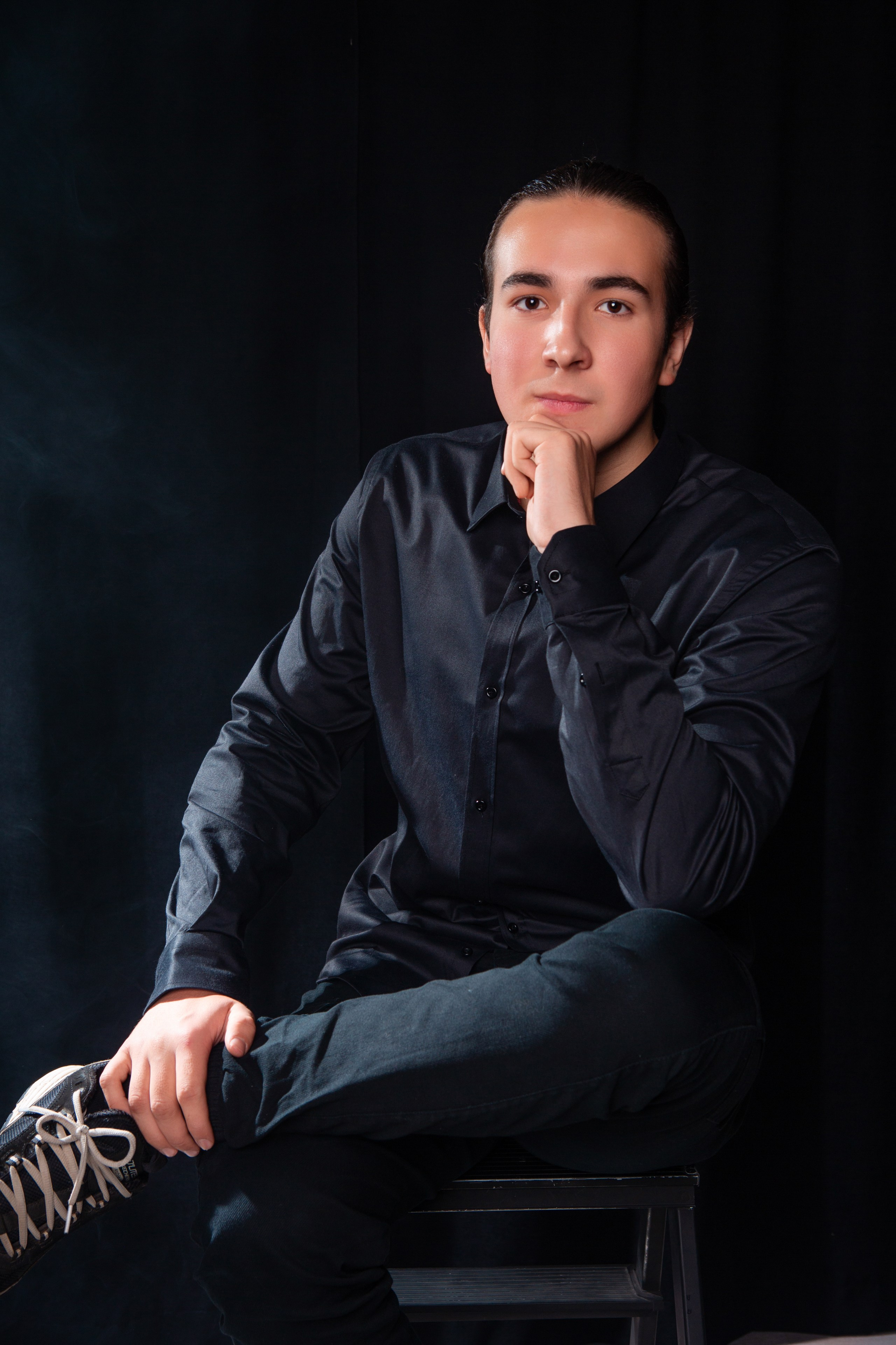 СЪЕМКА ПОРТРЕТОВ НА ЧЕРНОМ ФОНЕ + ДЫМ. ТВОЙ АЛЬБОМ / ТВОИ ПРАВИЛА