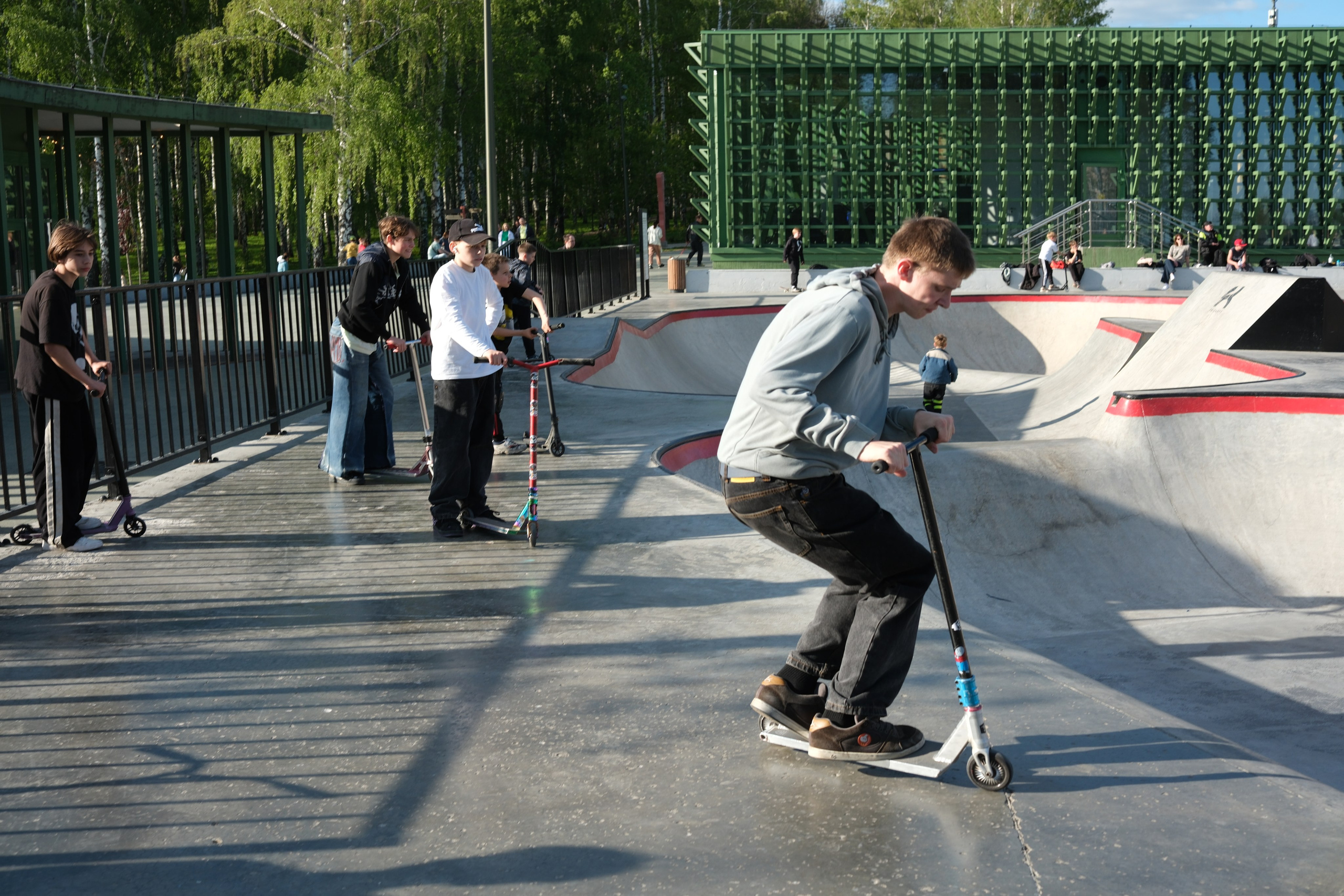 Озорные мальчишки. Добро пожаловать в студию «Цифровой скульптор»  где искусство встречается с технологиями!