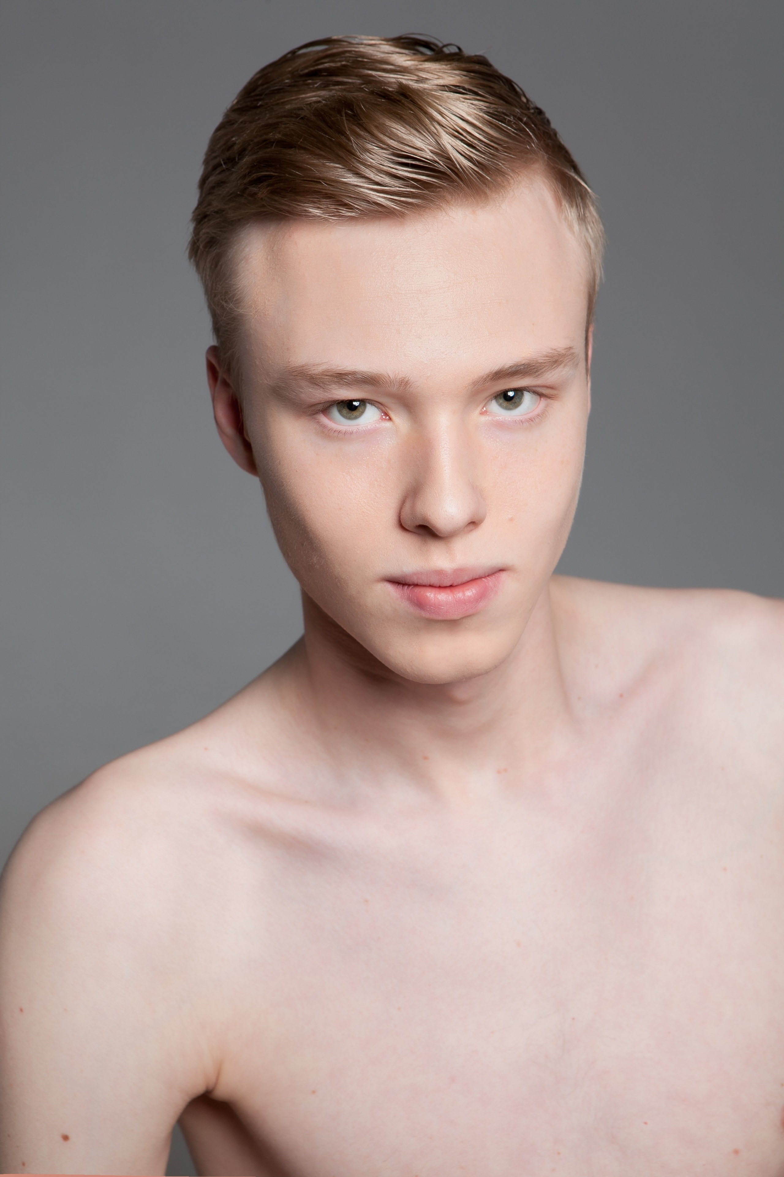 Male torso. Photographer Rena Epikhova