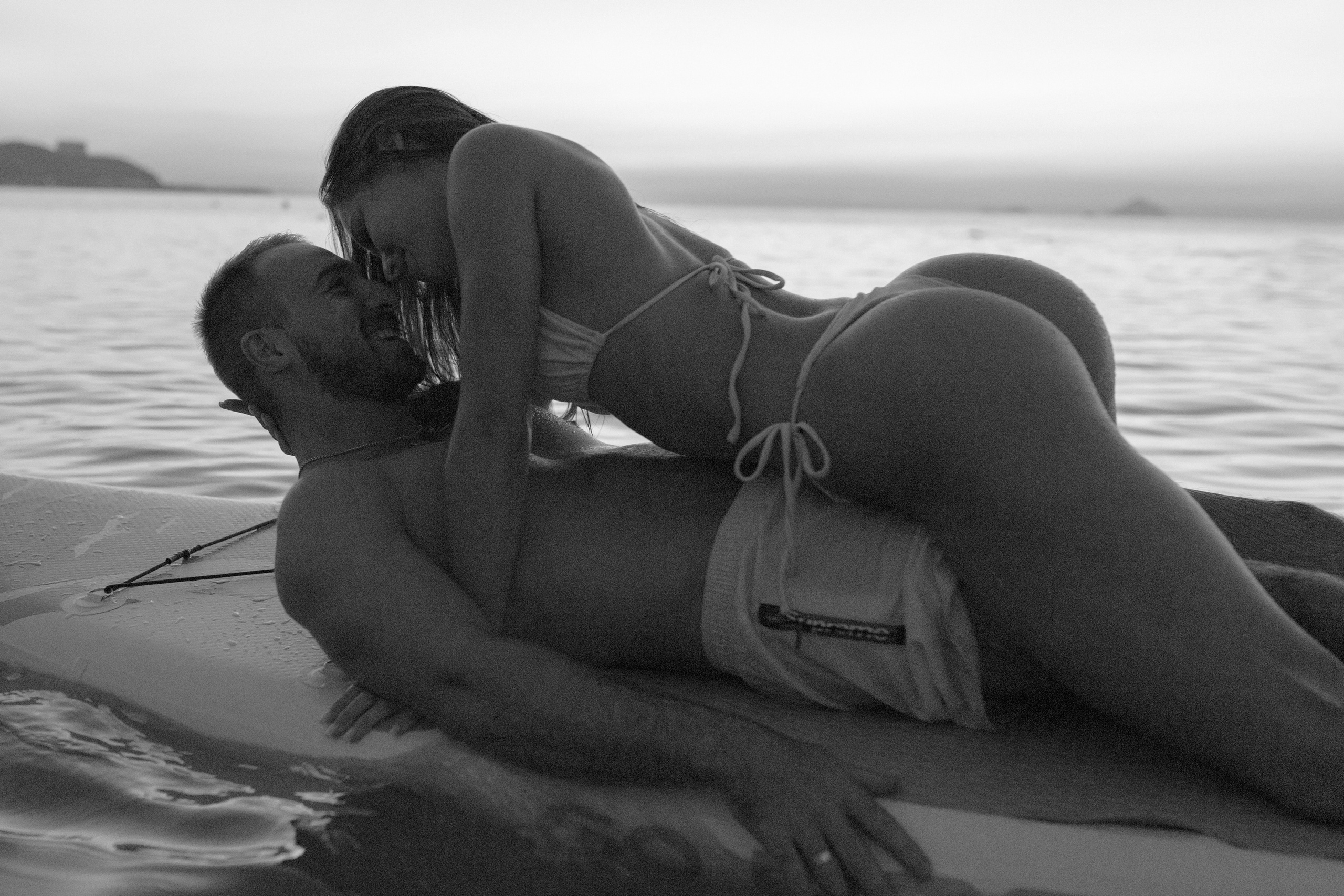 Рассветная прогулка на сапах Ярослав и Анастасия. Главная