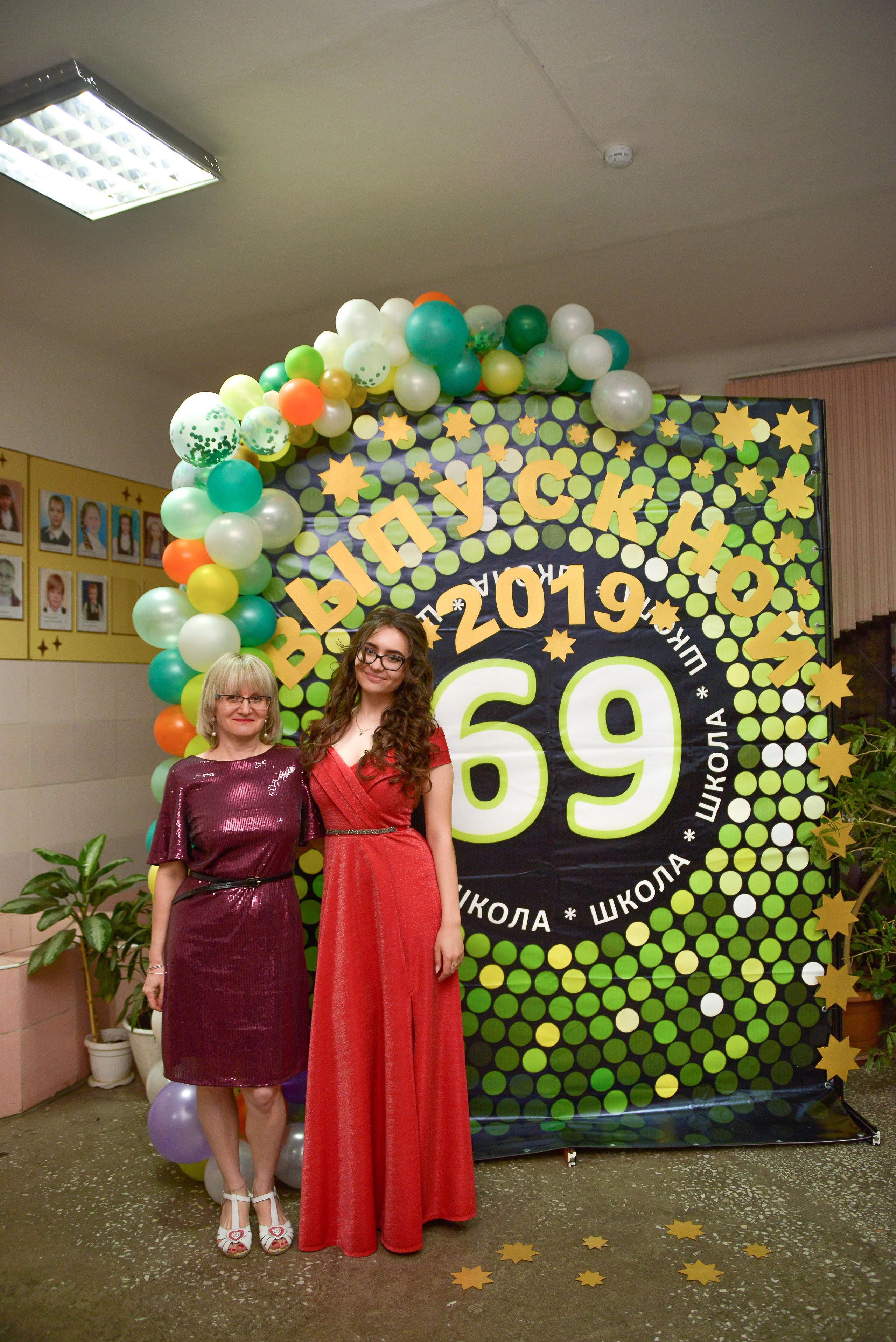 Звонок и выпускной. Фотограф, видеооператор Нина Коршунова