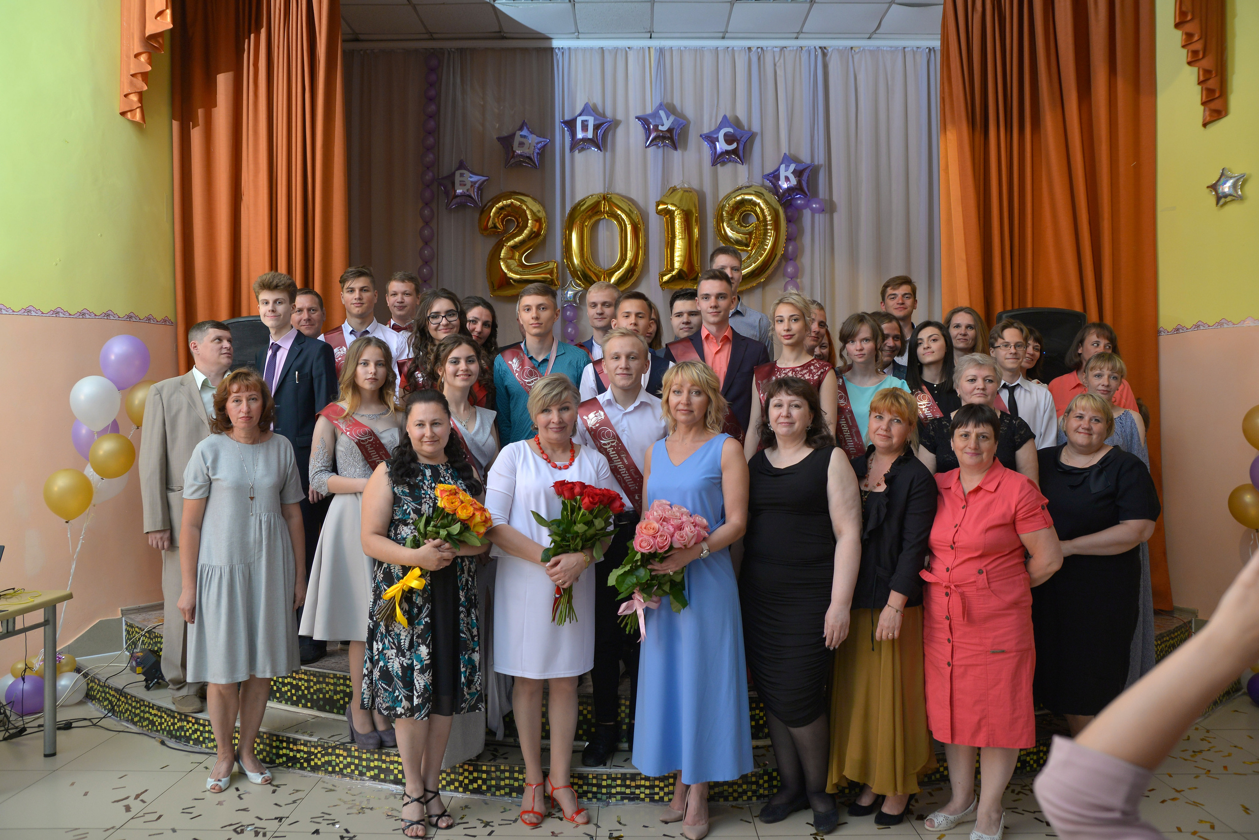 Звонок и выпускной. Фотограф, видеооператор Нина Коршунова