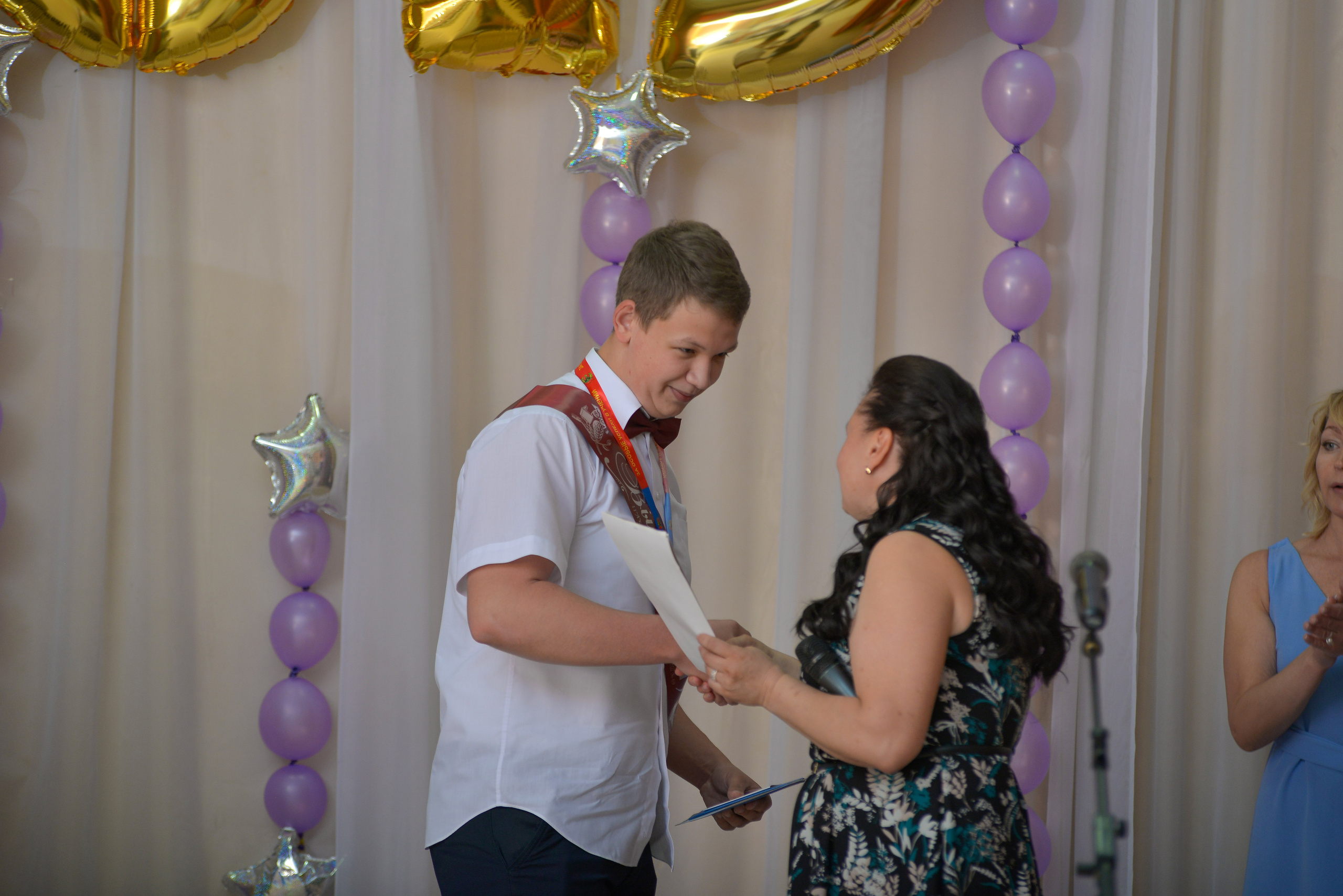 Звонок и выпускной. Фотограф, видеооператор Нина Коршунова