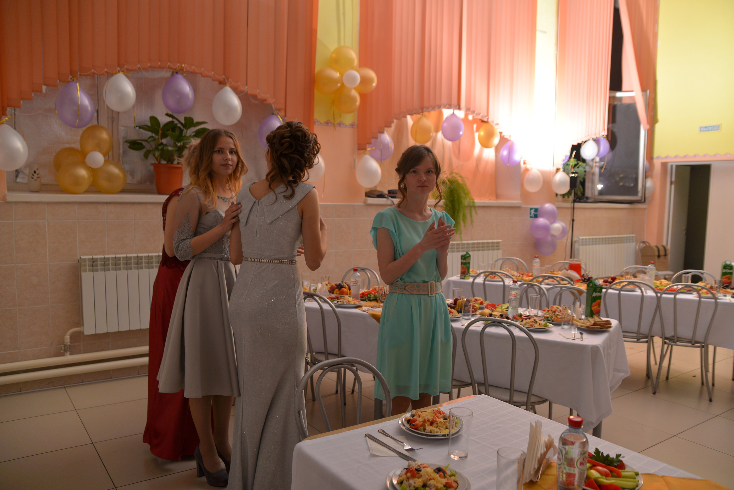 Звонок и выпускной. Фотограф, видеооператор Нина Коршунова