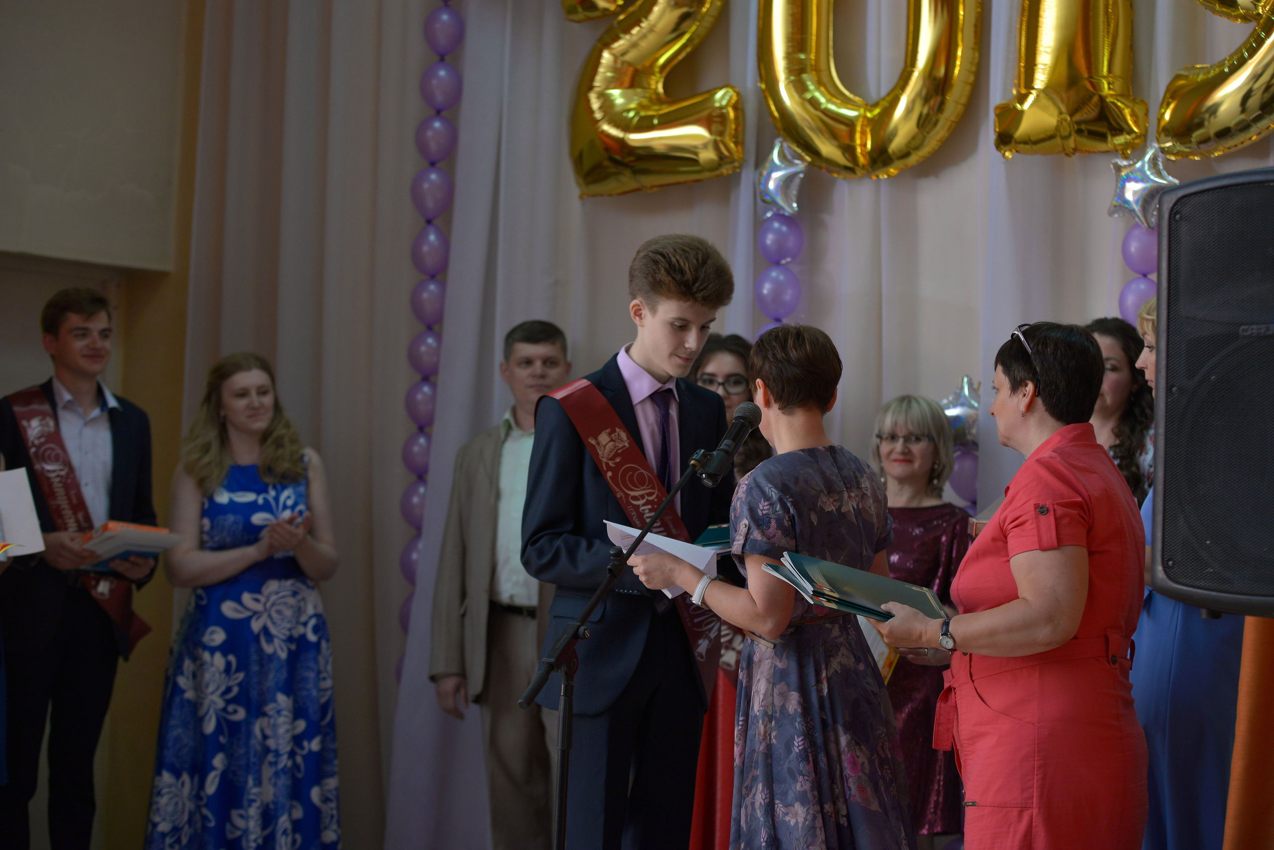 Звонок и выпускной. Фотограф, видеооператор Нина Коршунова