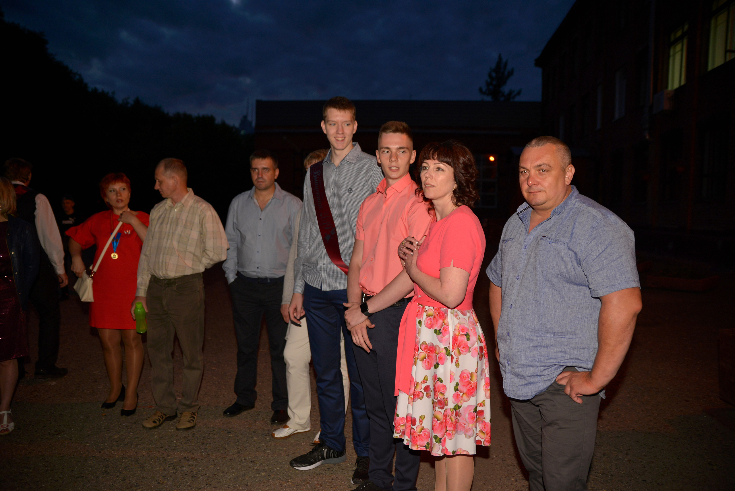 Звонок и выпускной. Фотограф, видеооператор Нина Коршунова