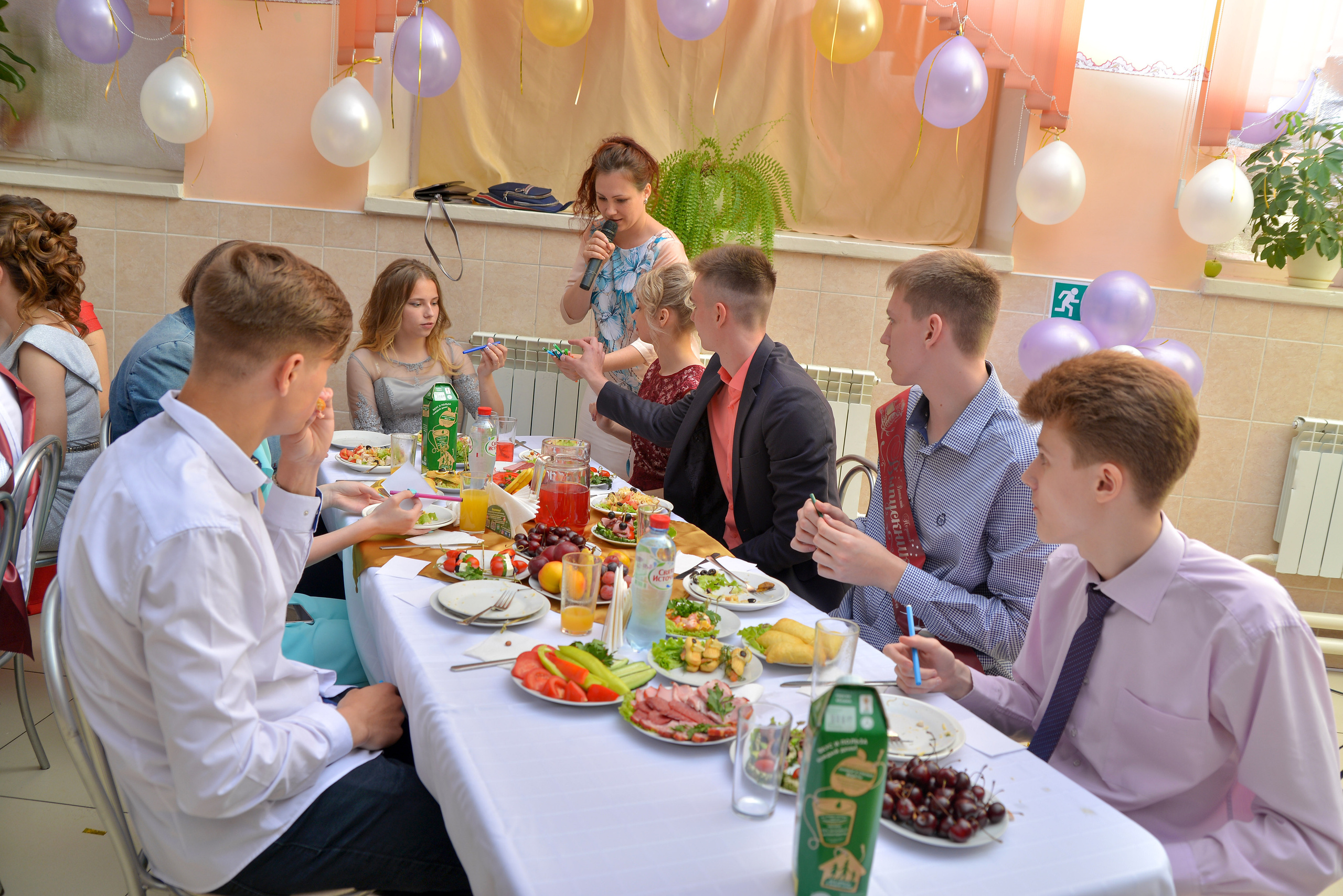 Звонок и выпускной. Фотограф, видеооператор Нина Коршунова