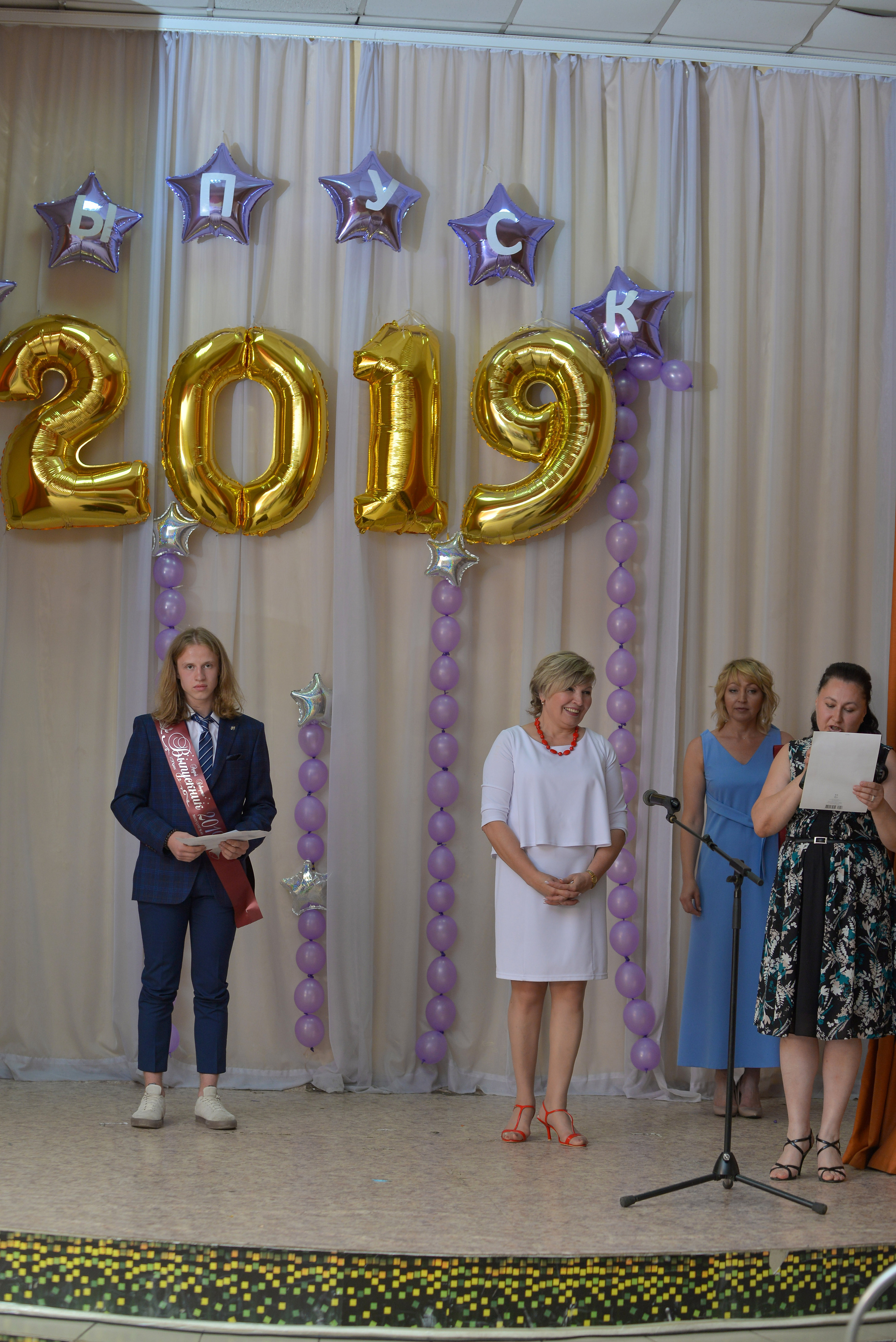 Звонок и выпускной. Фотограф, видеооператор Нина Коршунова